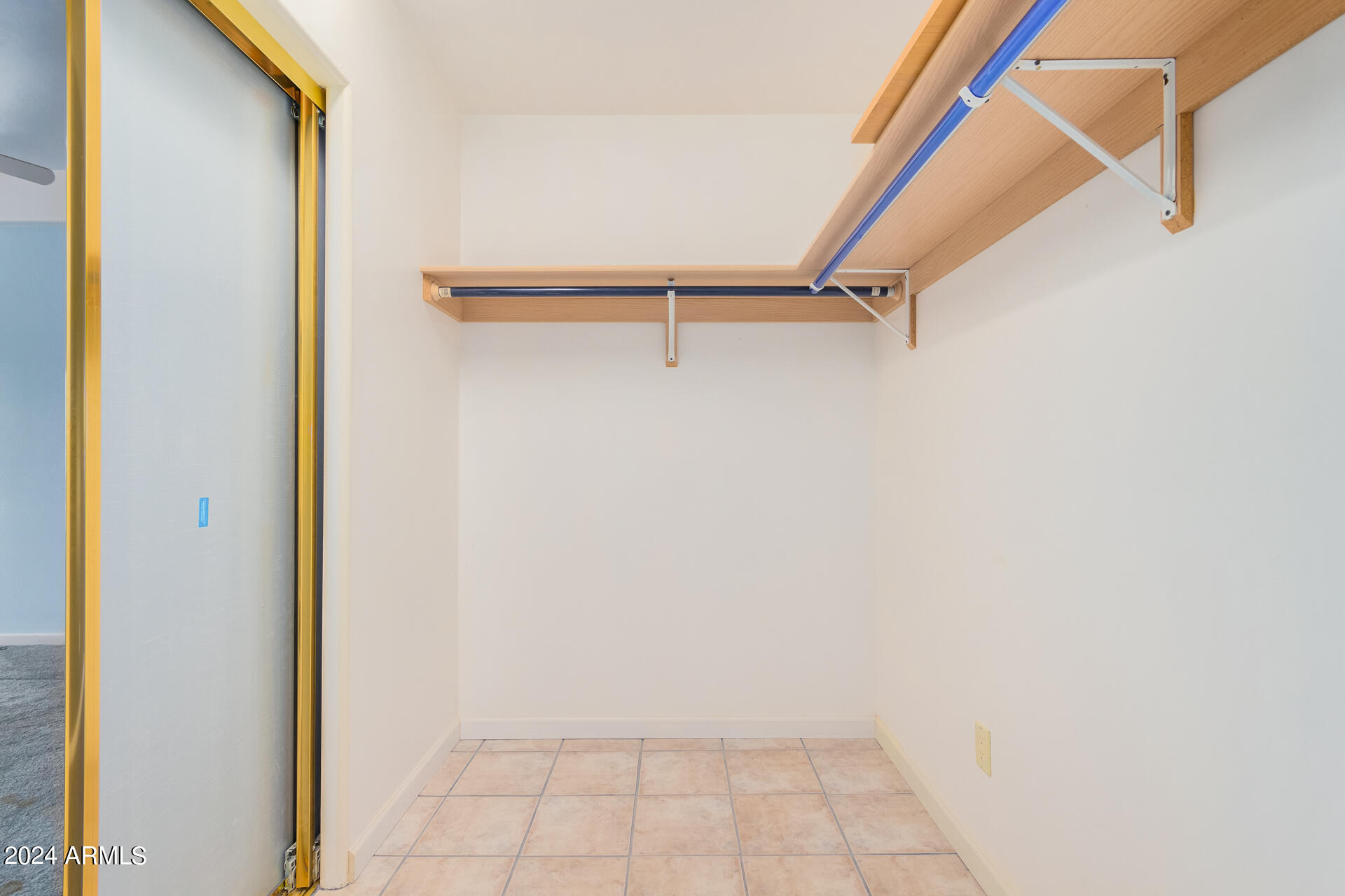 4242 E TURNEY Avenue