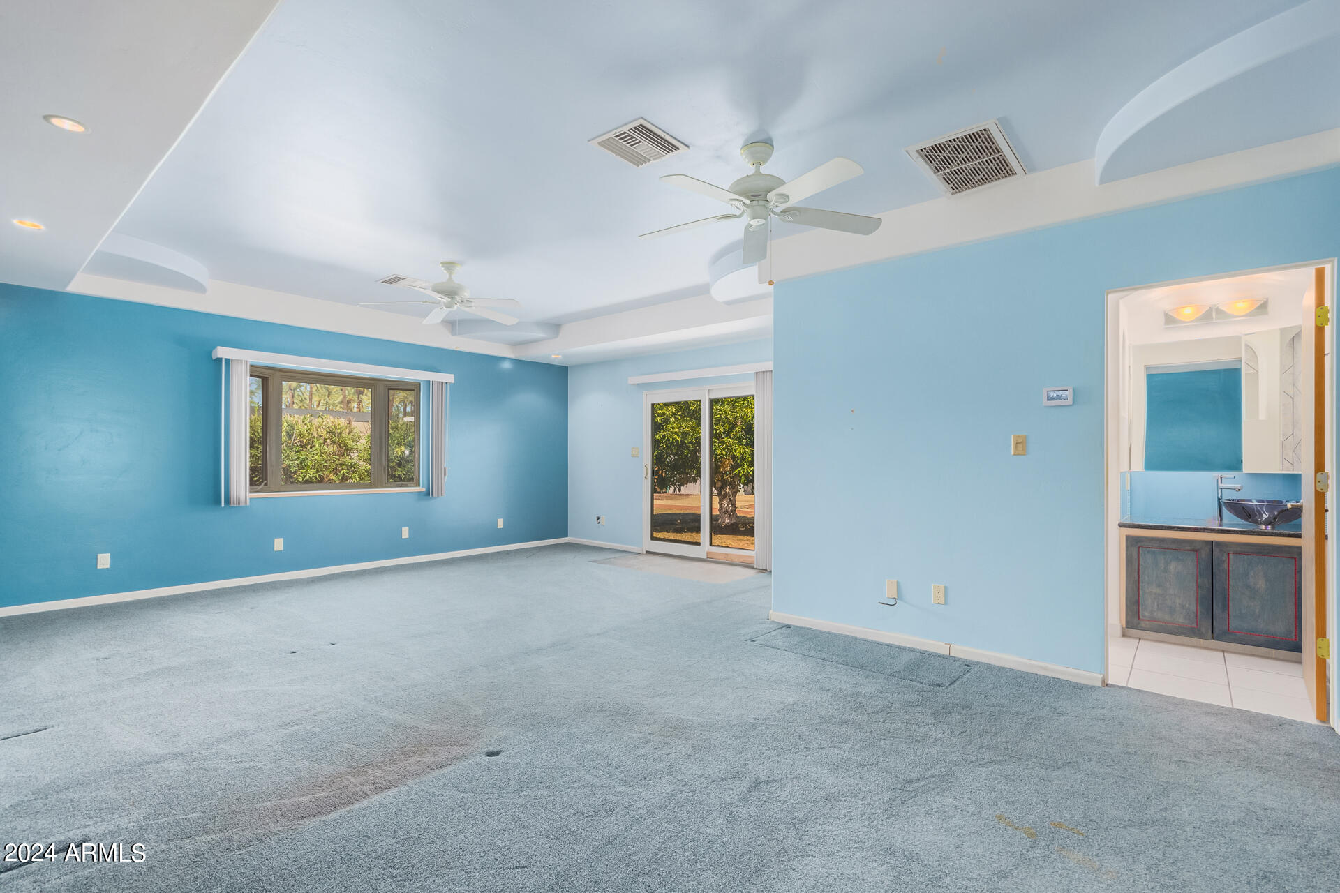 4242 E TURNEY Avenue