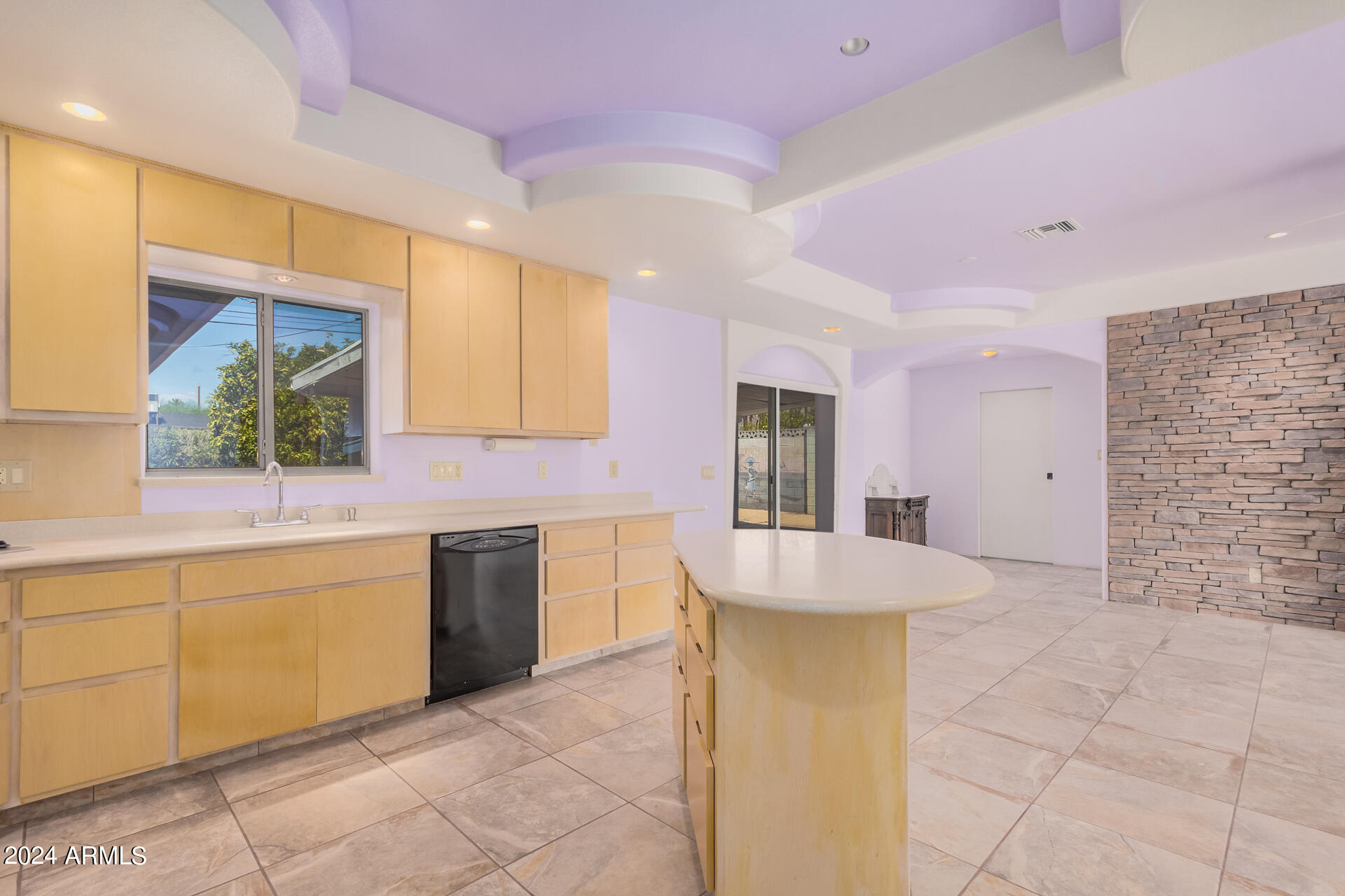 4242 E TURNEY Avenue