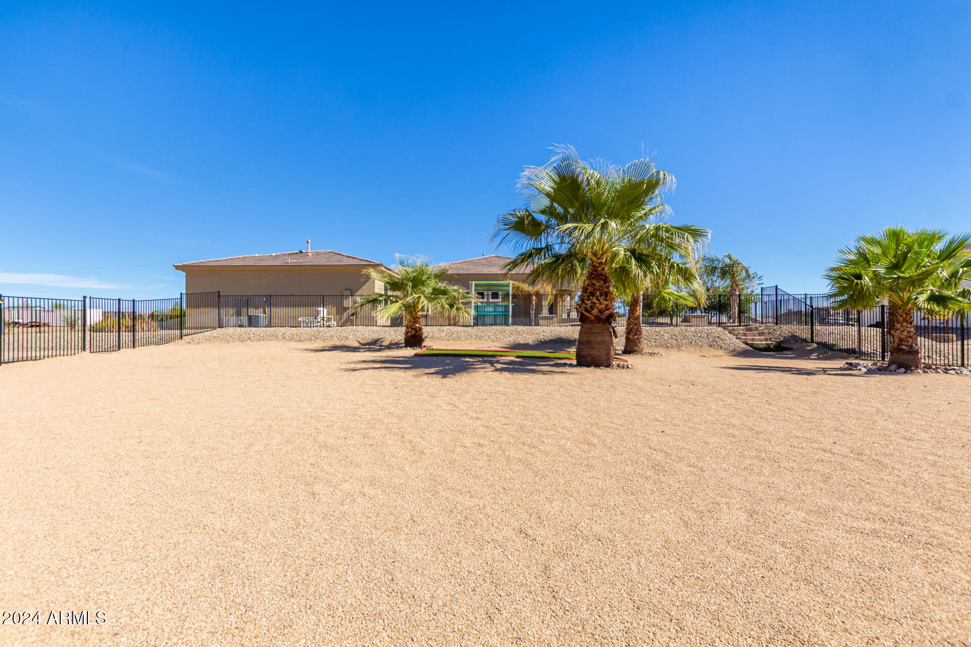 16217 W SKINNER Road