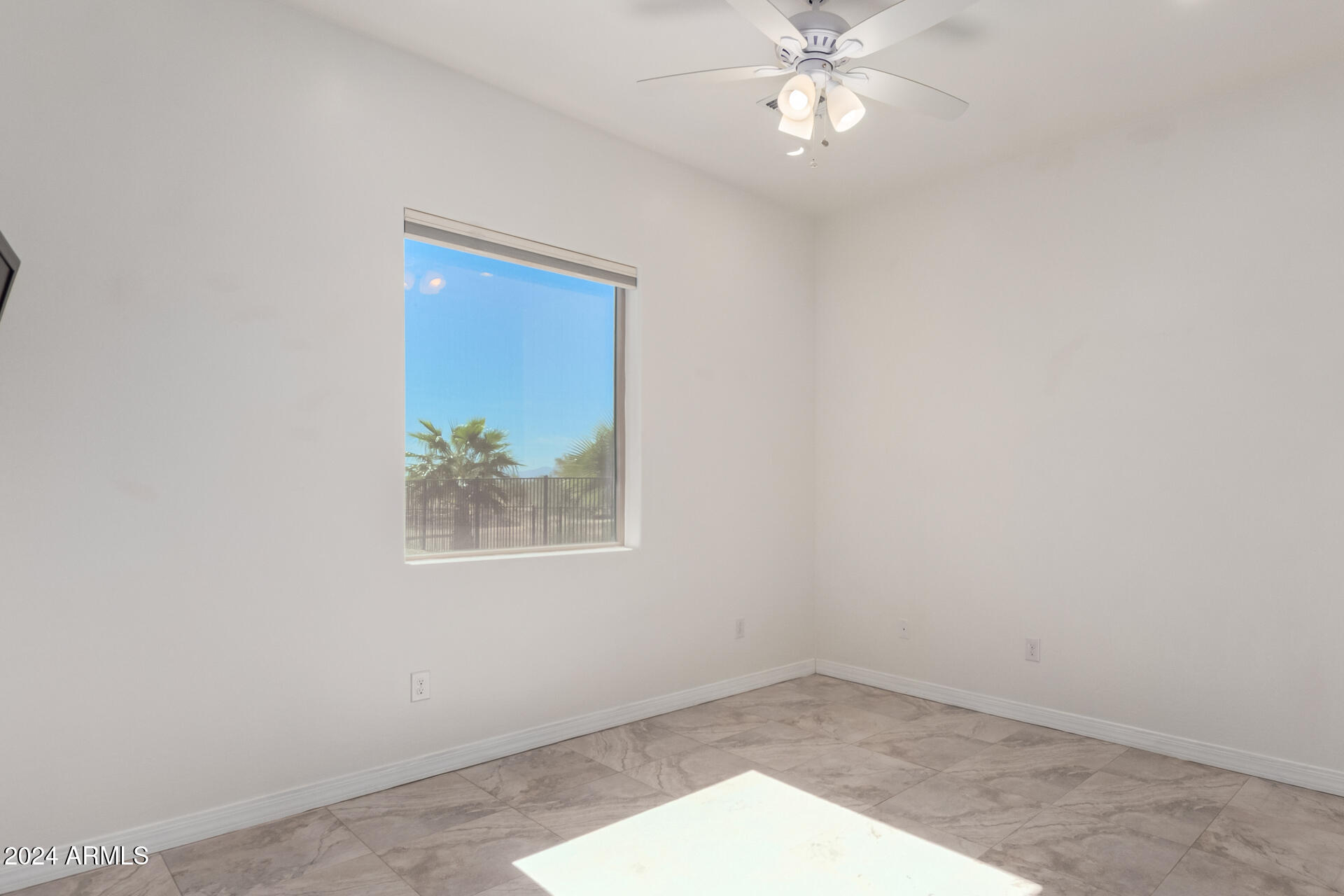 16217 W SKINNER Road