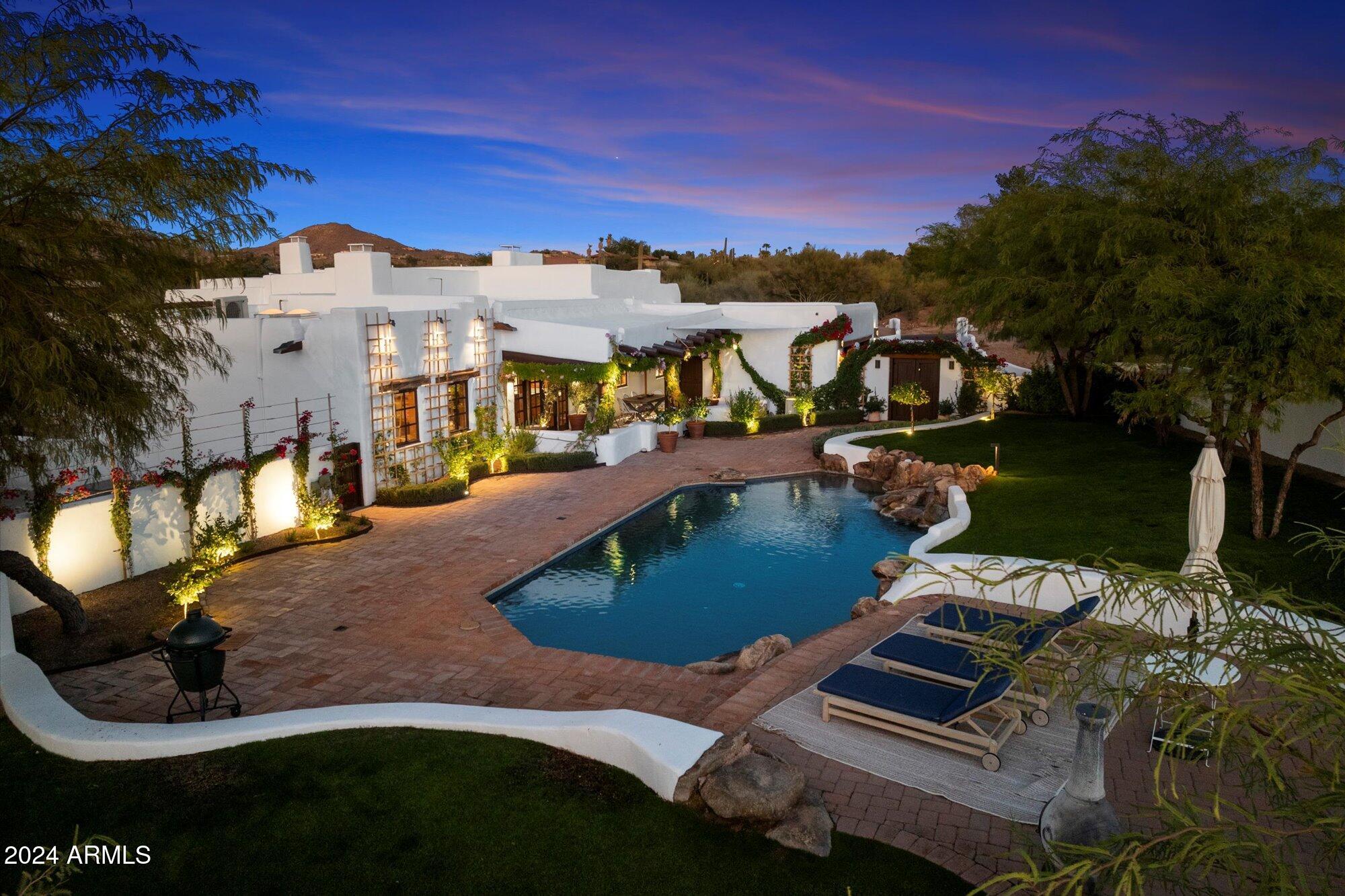 7614 E ROCKING CHAIR Road