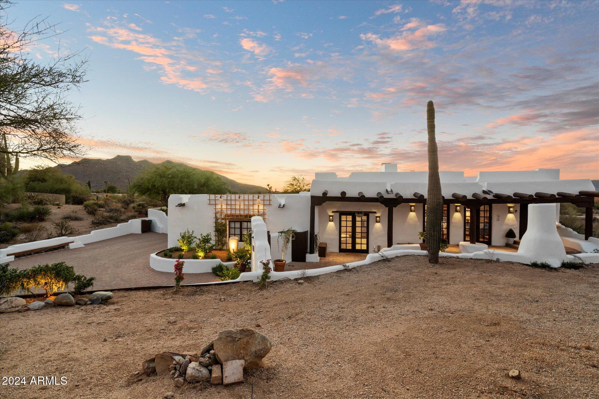 7614 E ROCKING CHAIR Road