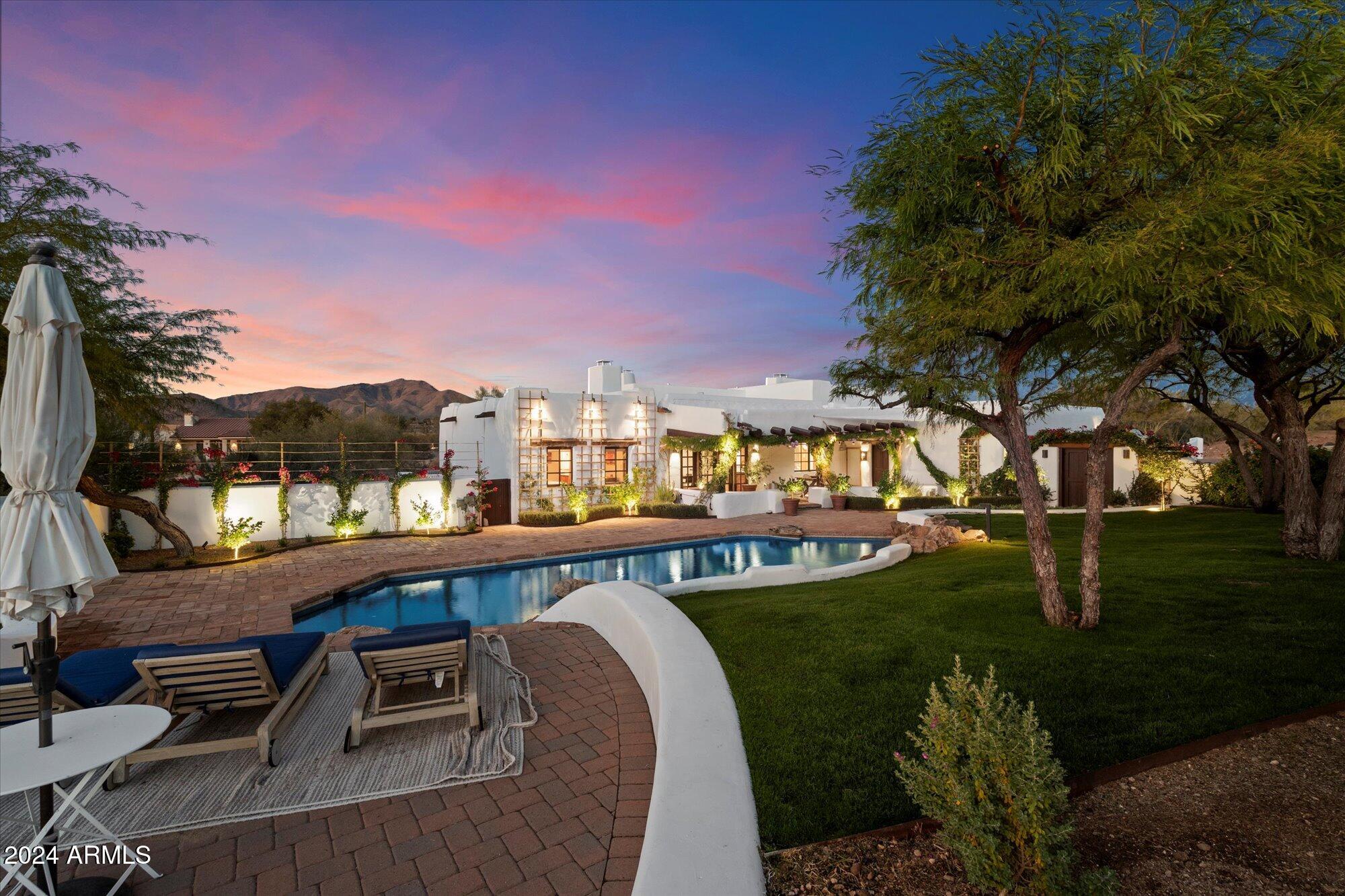 7614 E ROCKING CHAIR Road