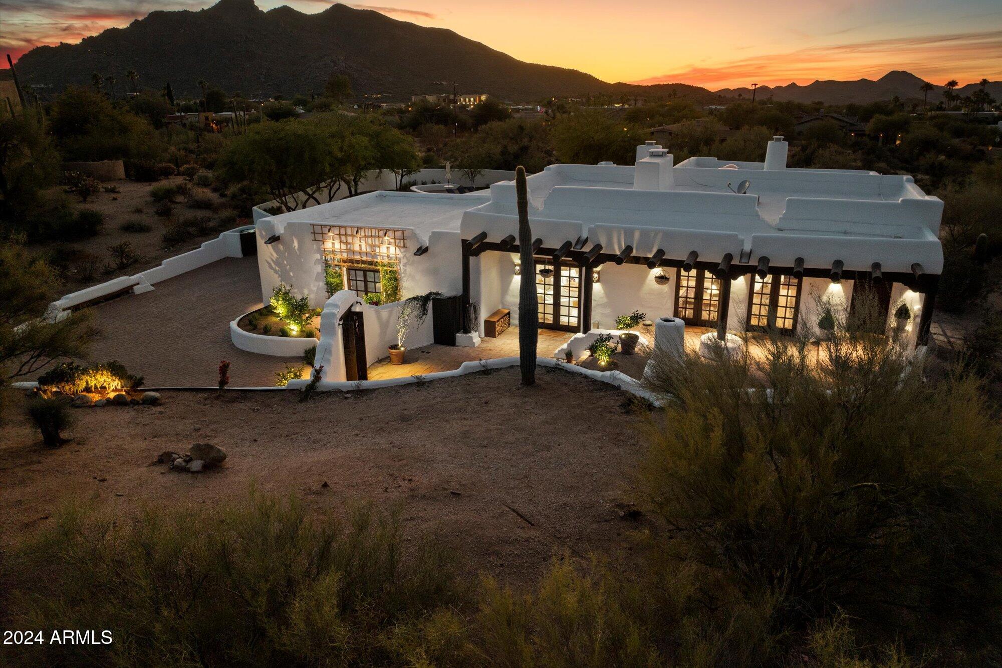 7614 E ROCKING CHAIR Road