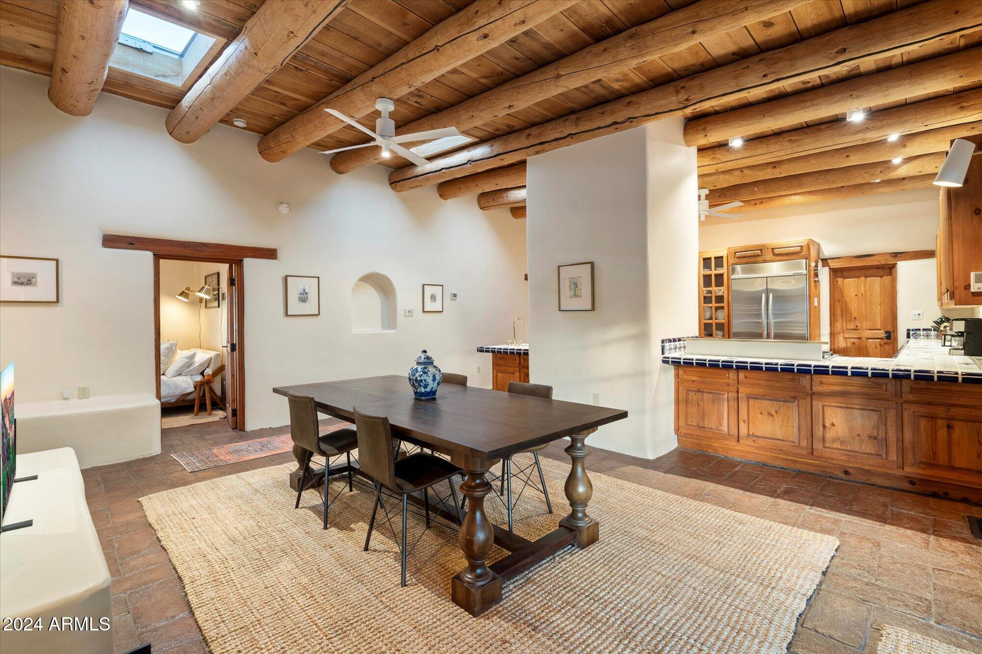 7614 E ROCKING CHAIR Road