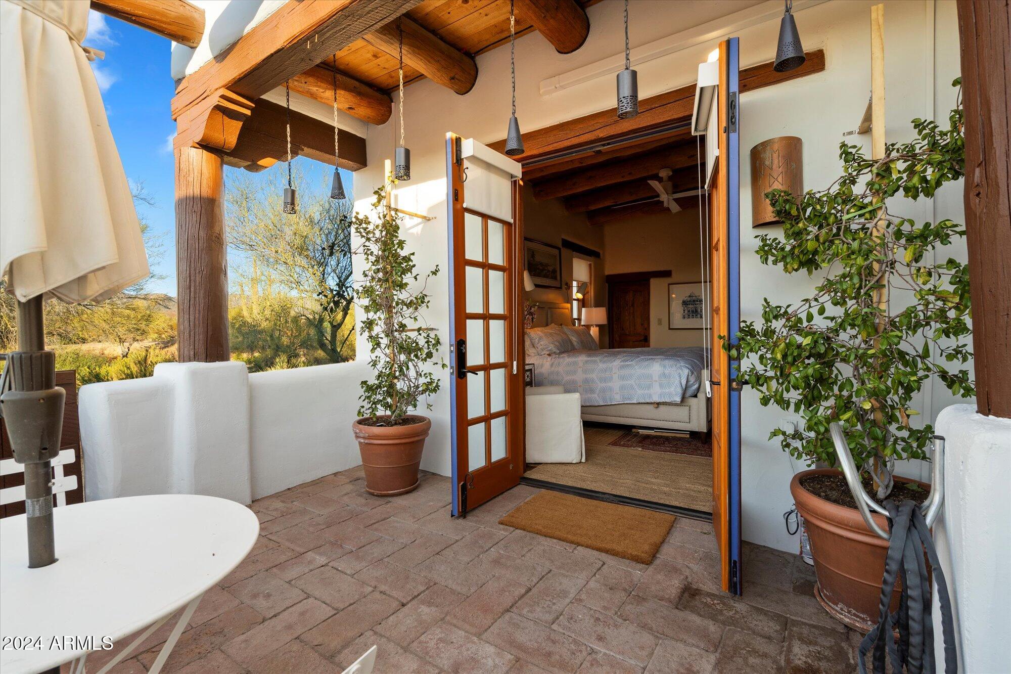 7614 E ROCKING CHAIR Road