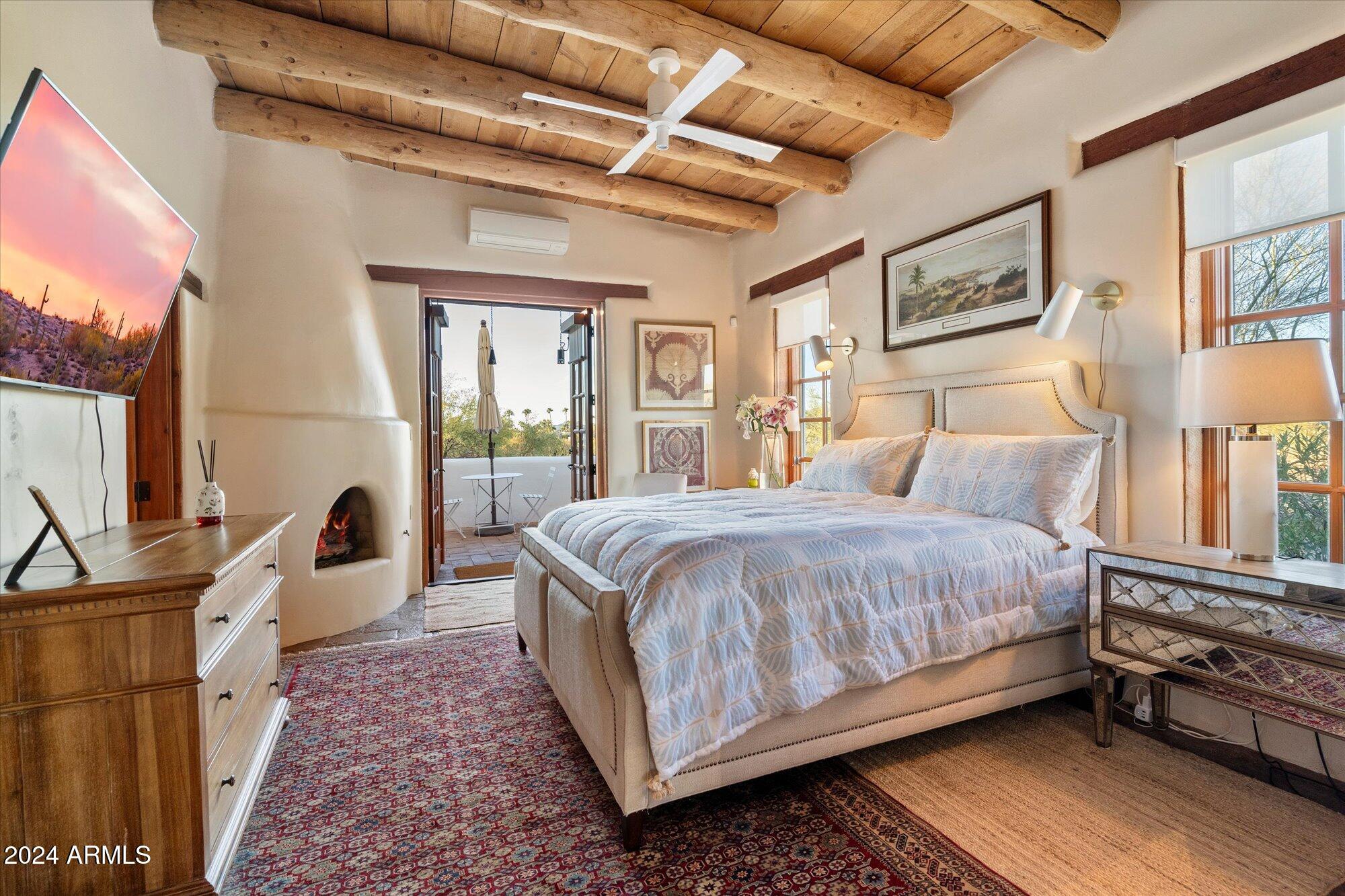 7614 E ROCKING CHAIR Road