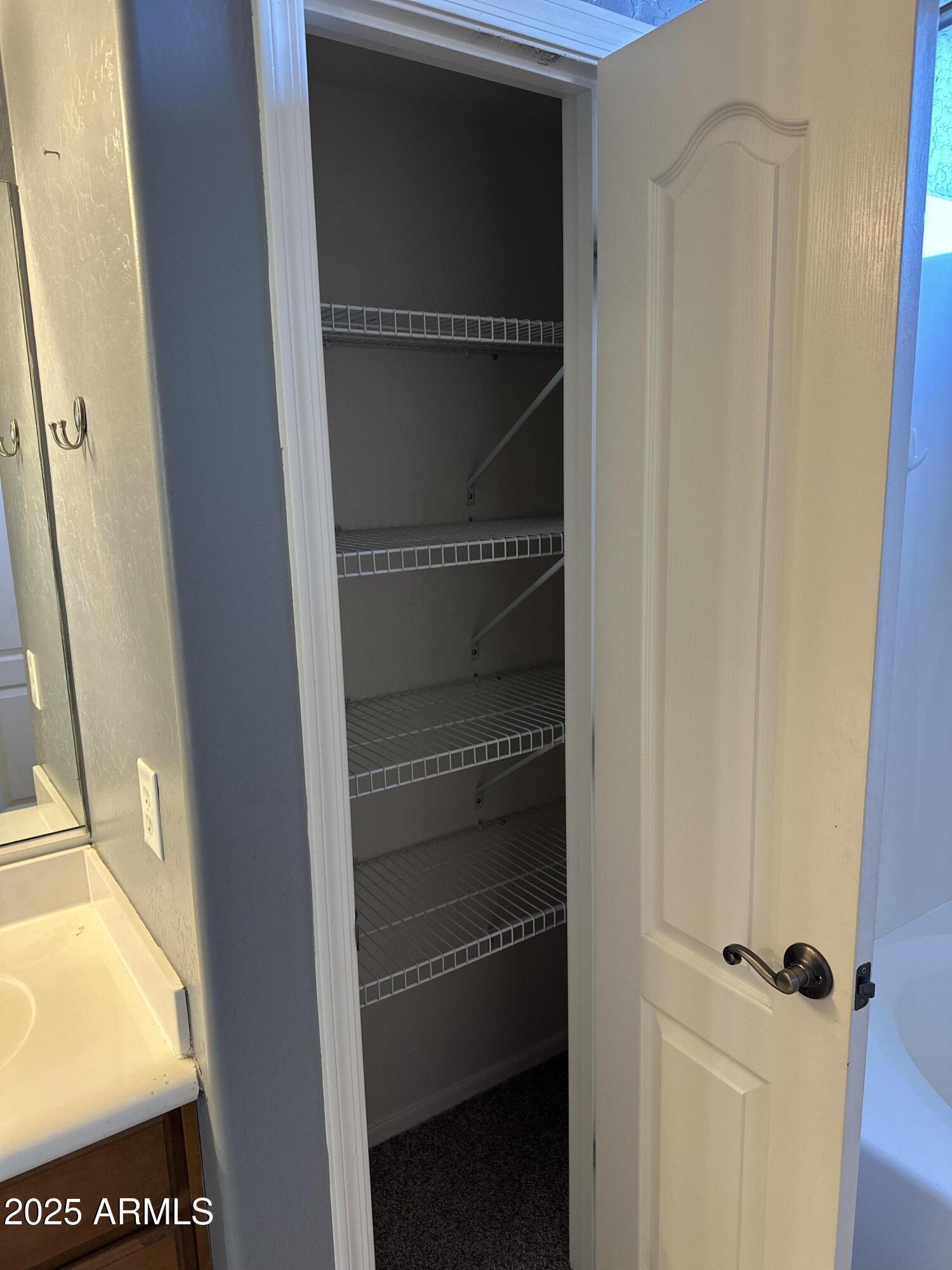 3886 S CRICKET Drive