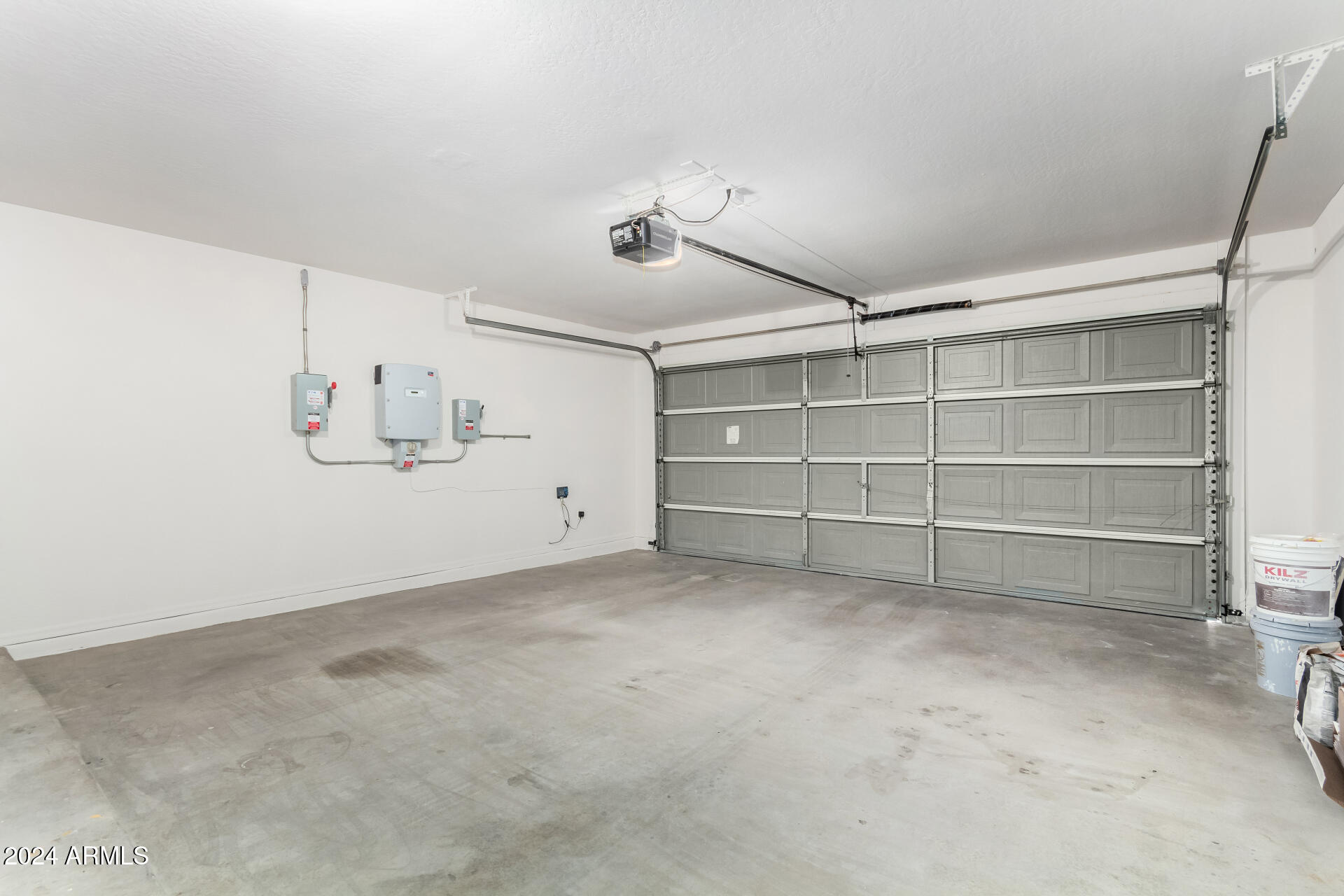 23957 W TONTO Street