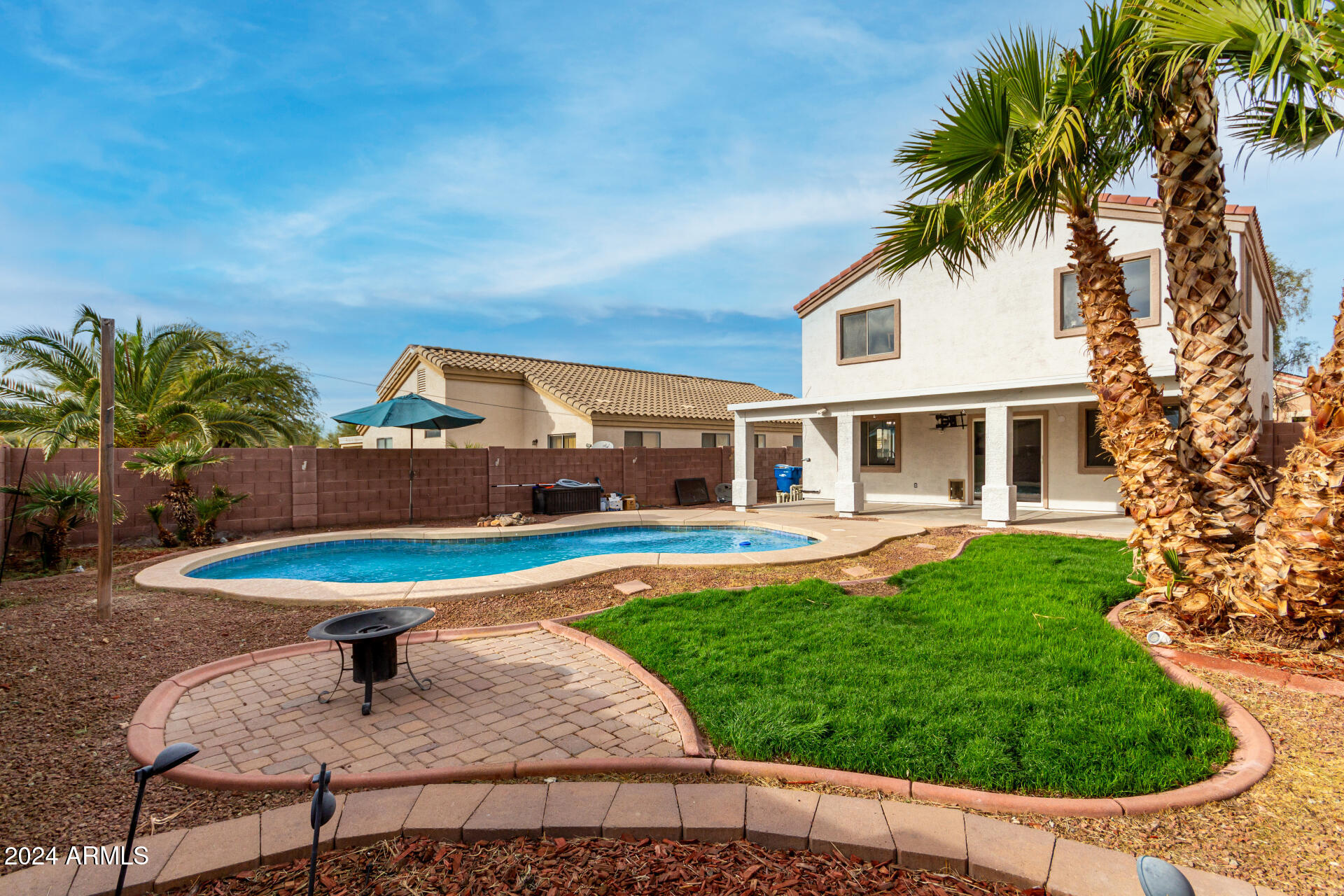 23957 W TONTO Street