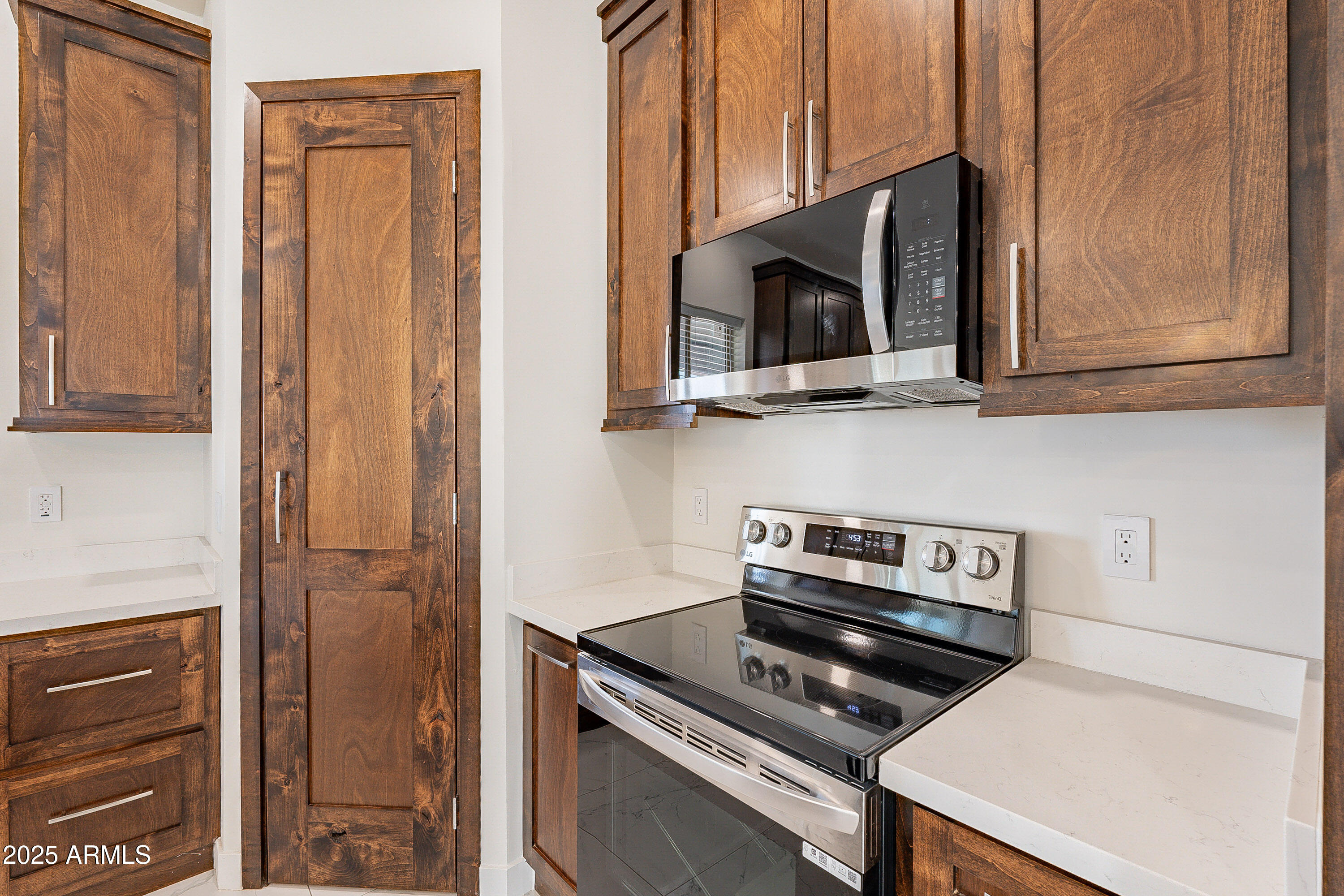 26623 S 187th Avenue