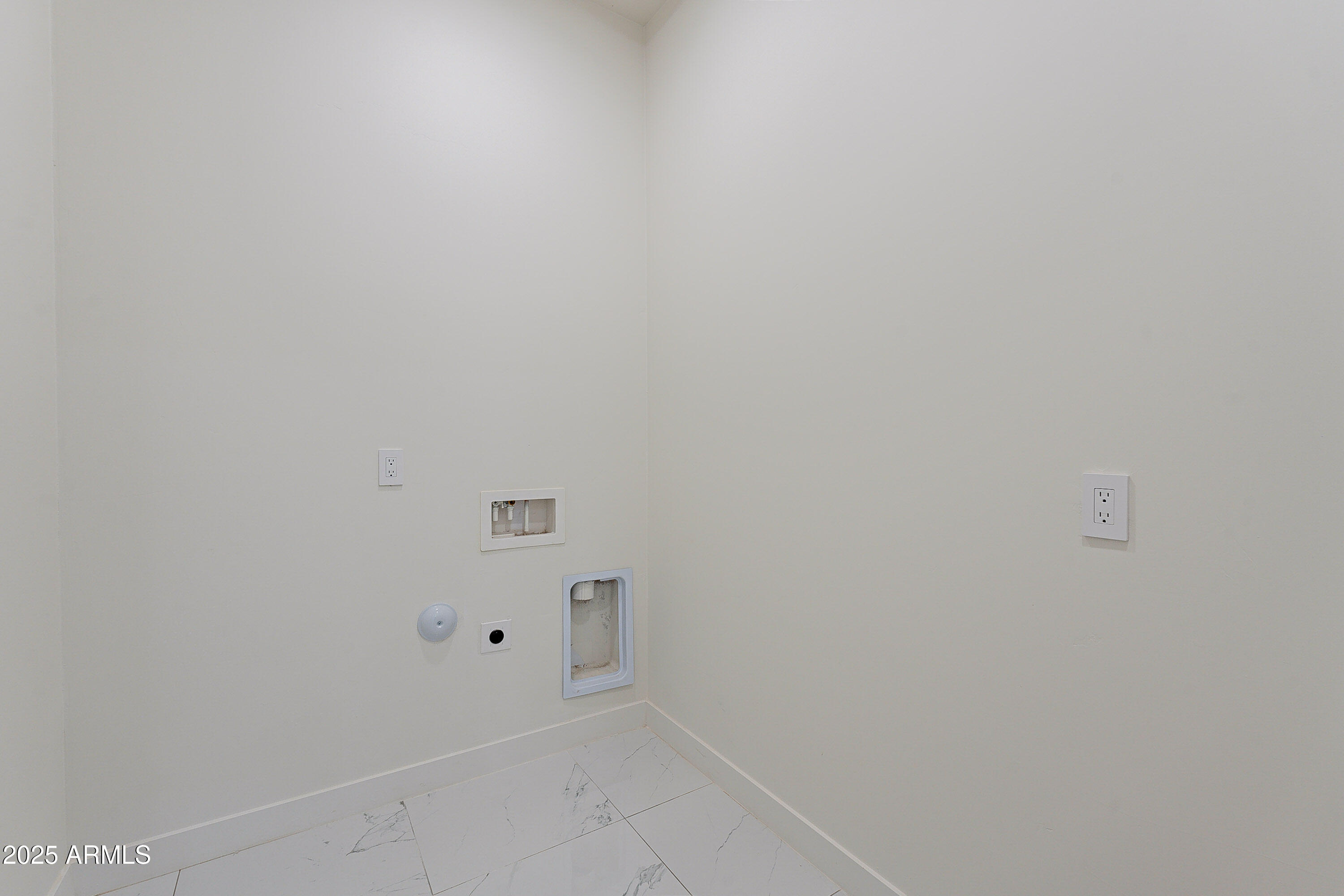 26623 S 187th Avenue