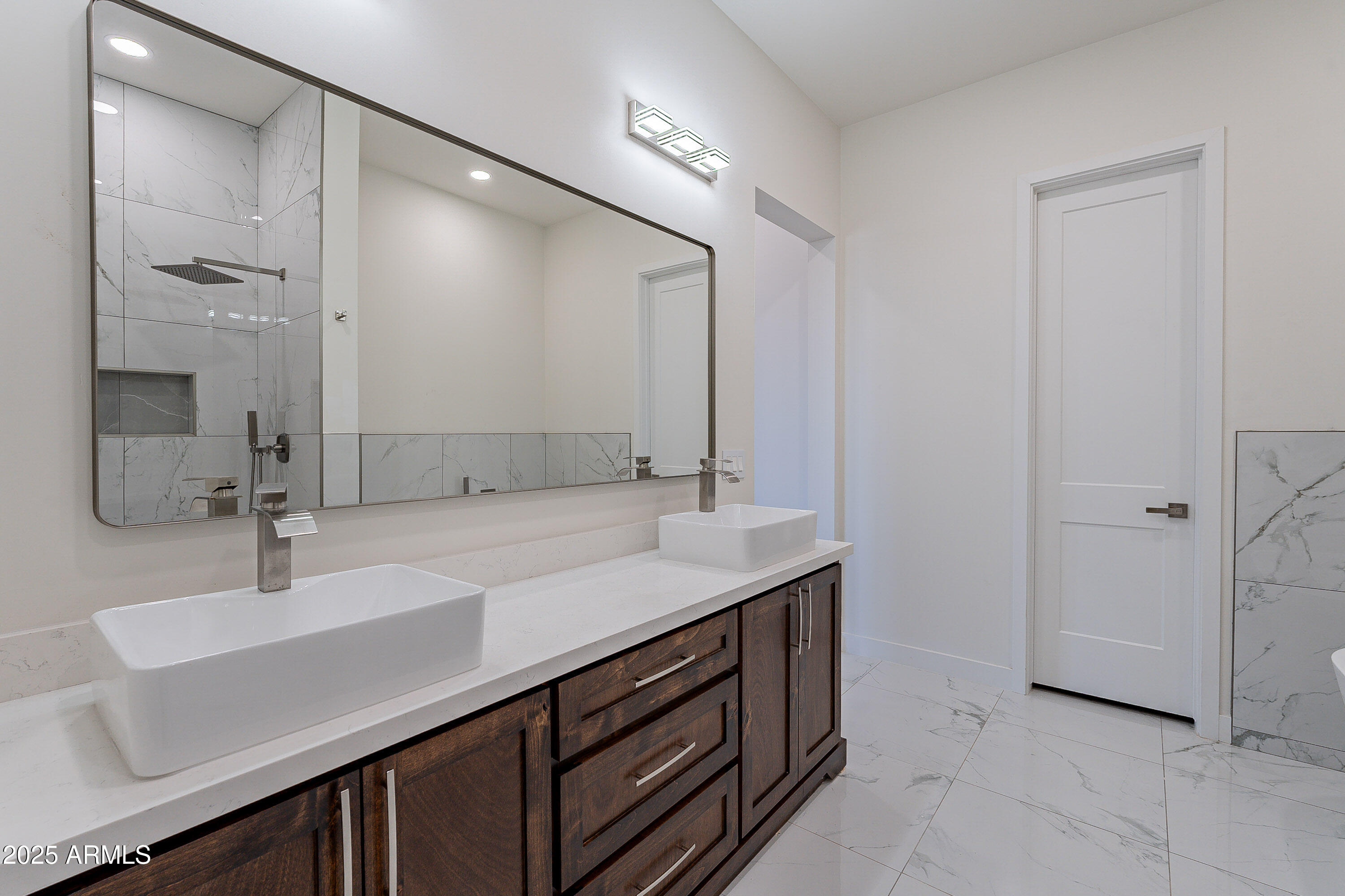 26623 S 187th Avenue