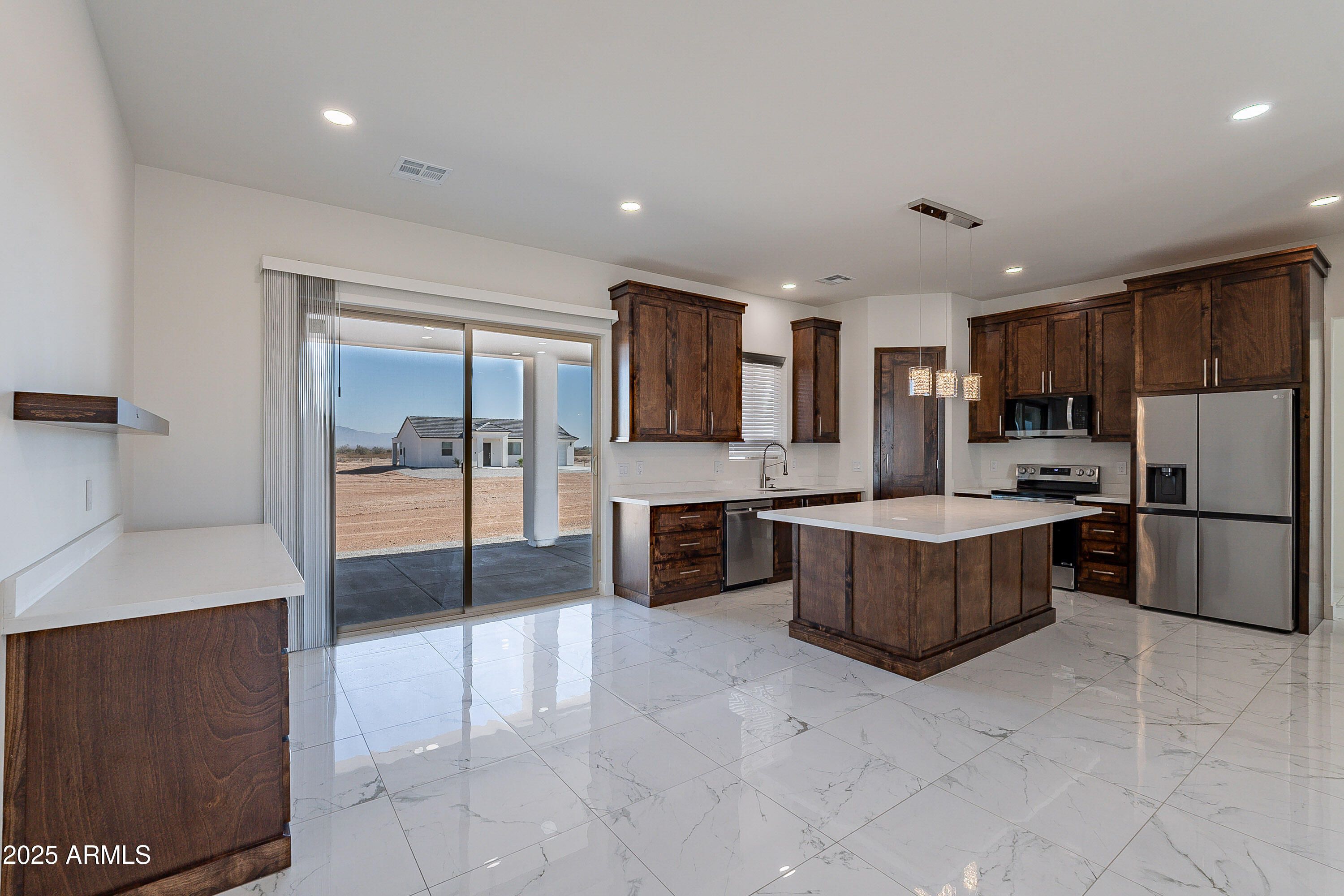 26623 S 187th Avenue