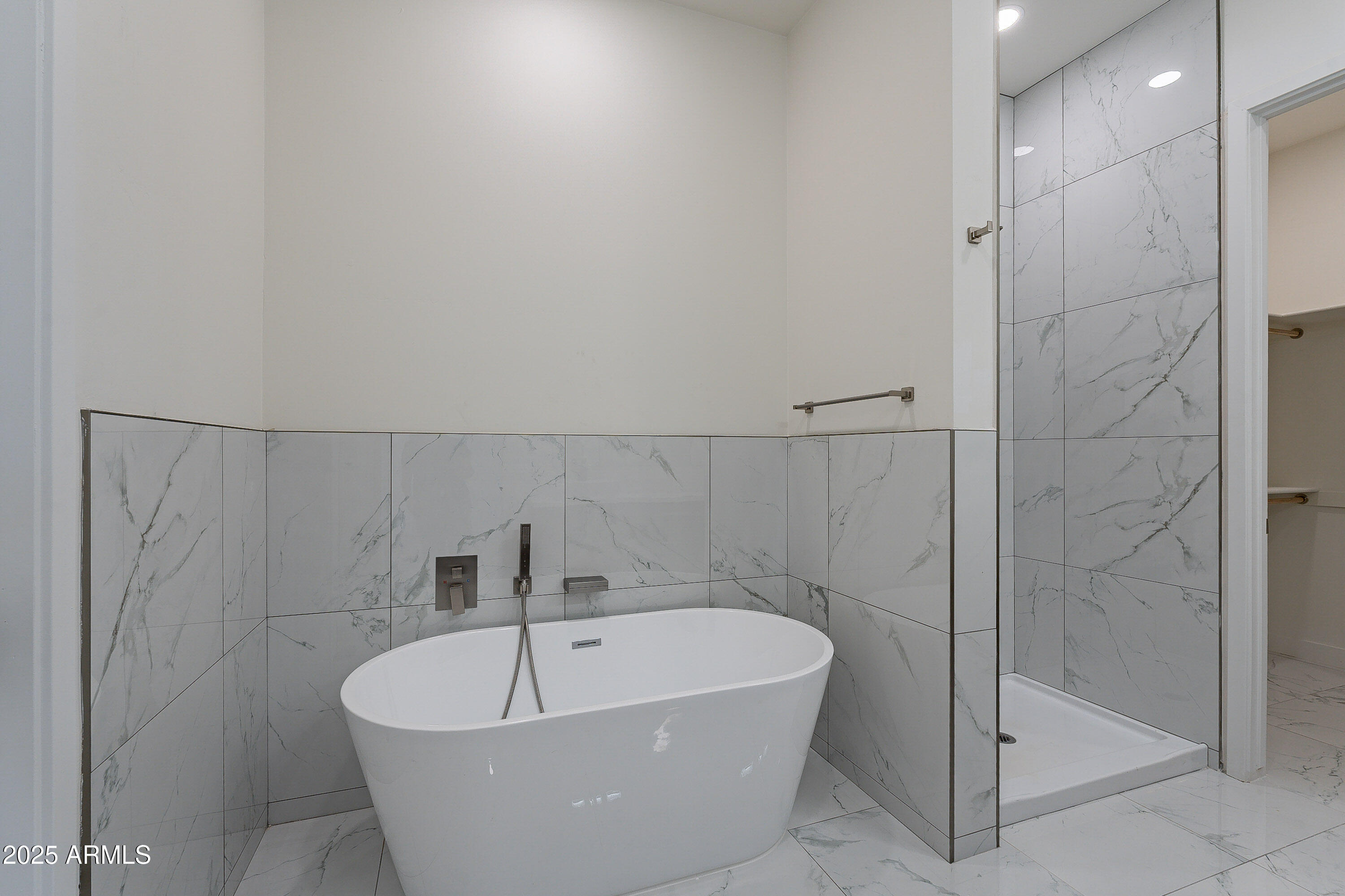 26623 S 187th Avenue