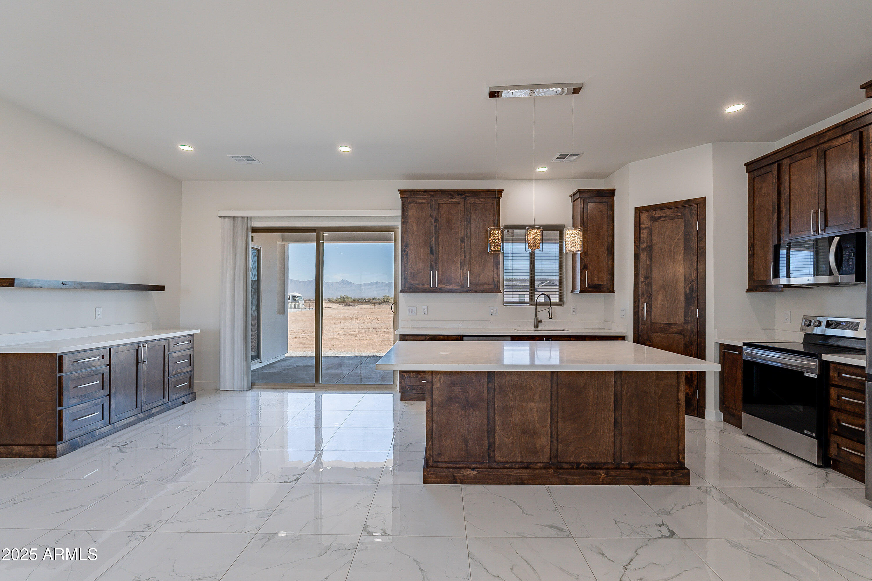 26623 S 187th Avenue