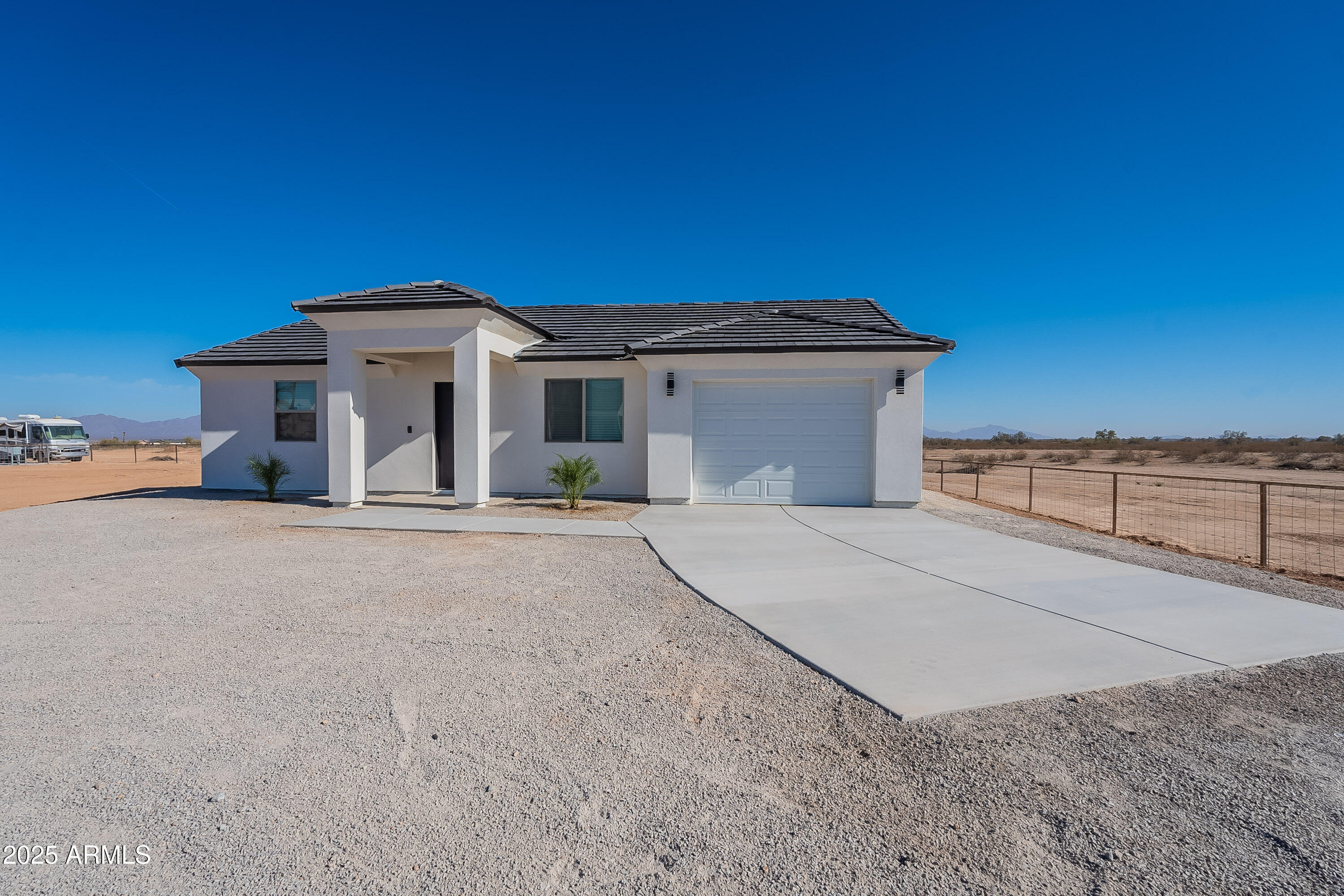 26623 S 187th Avenue