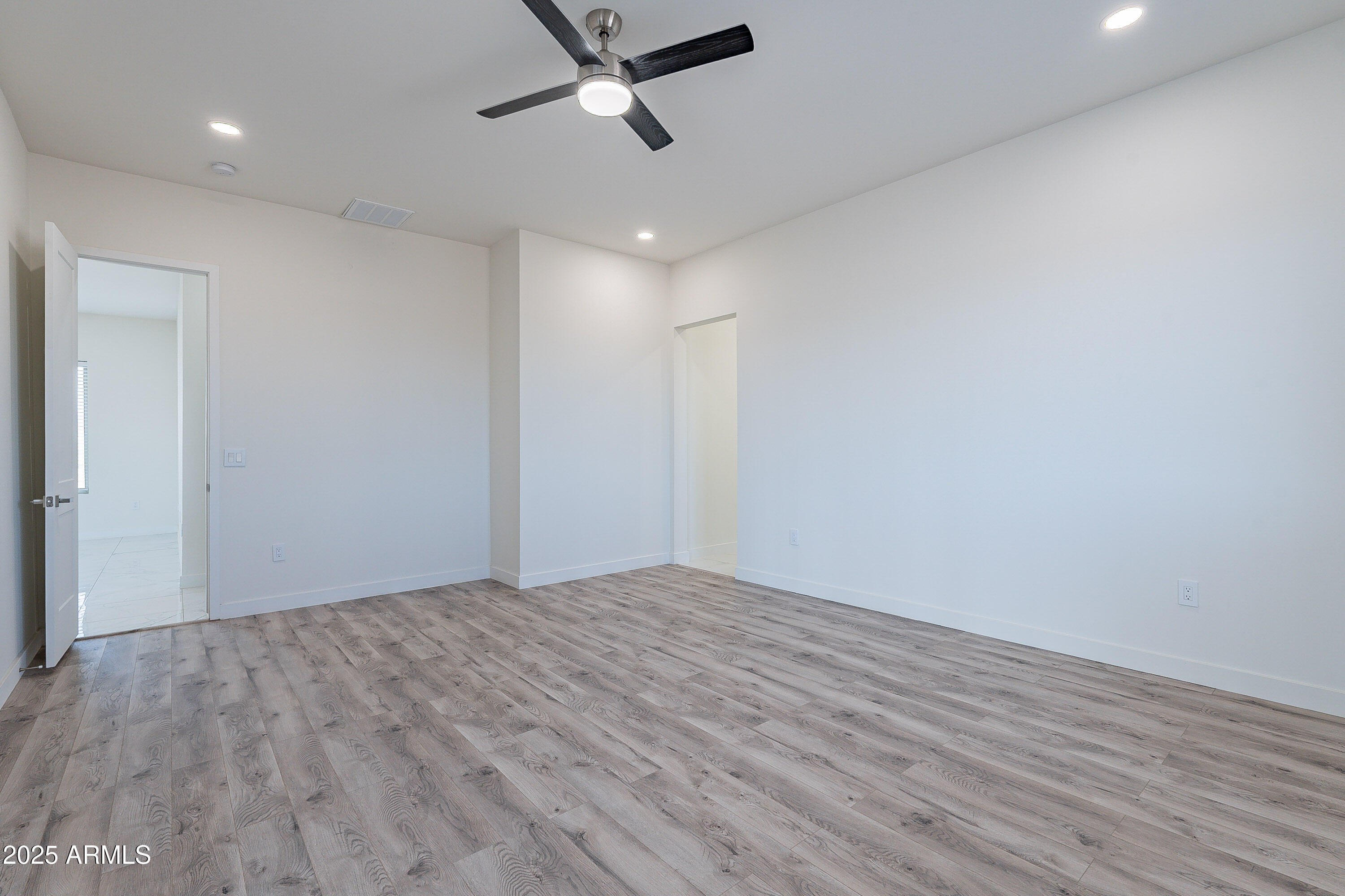 26623 S 187th Avenue