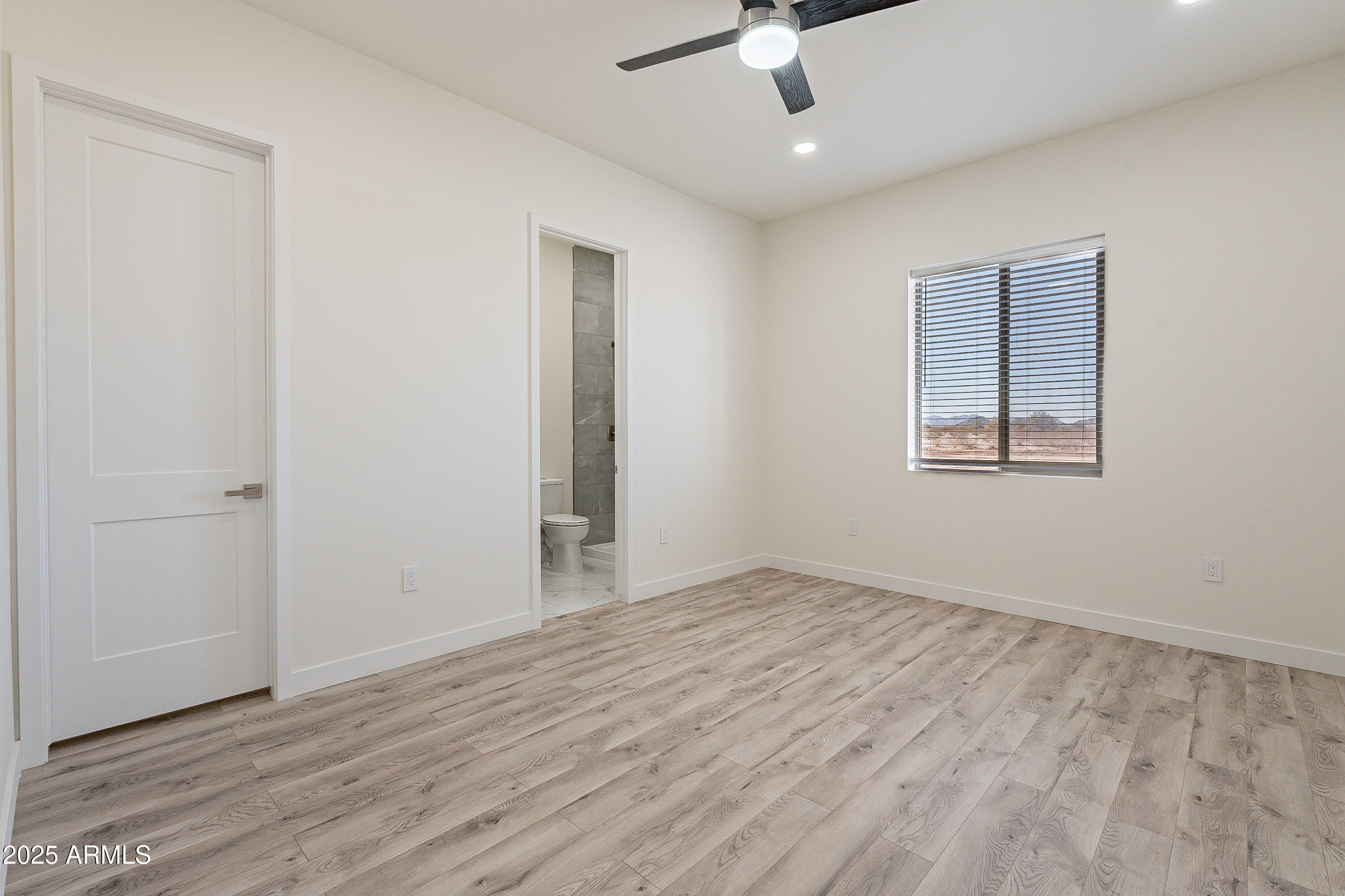 26623 S 187th Avenue