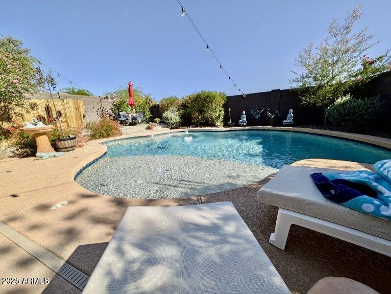 3767 W DESERT CREEK Lane