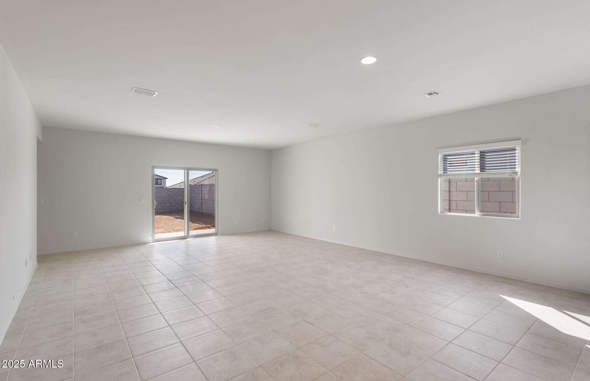 25171 W ATLANTA Avenue