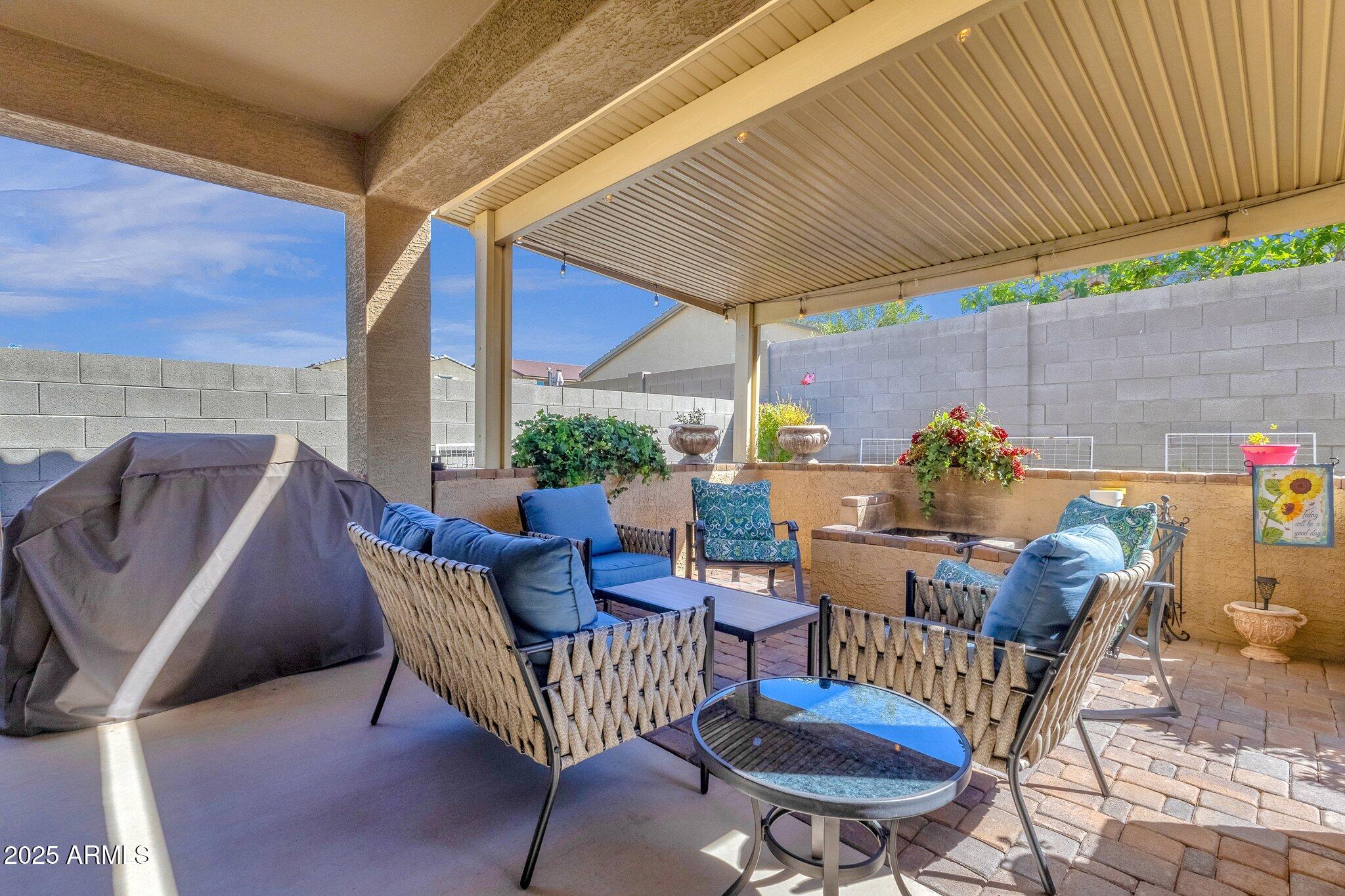 4027 W Copperleaf Drive