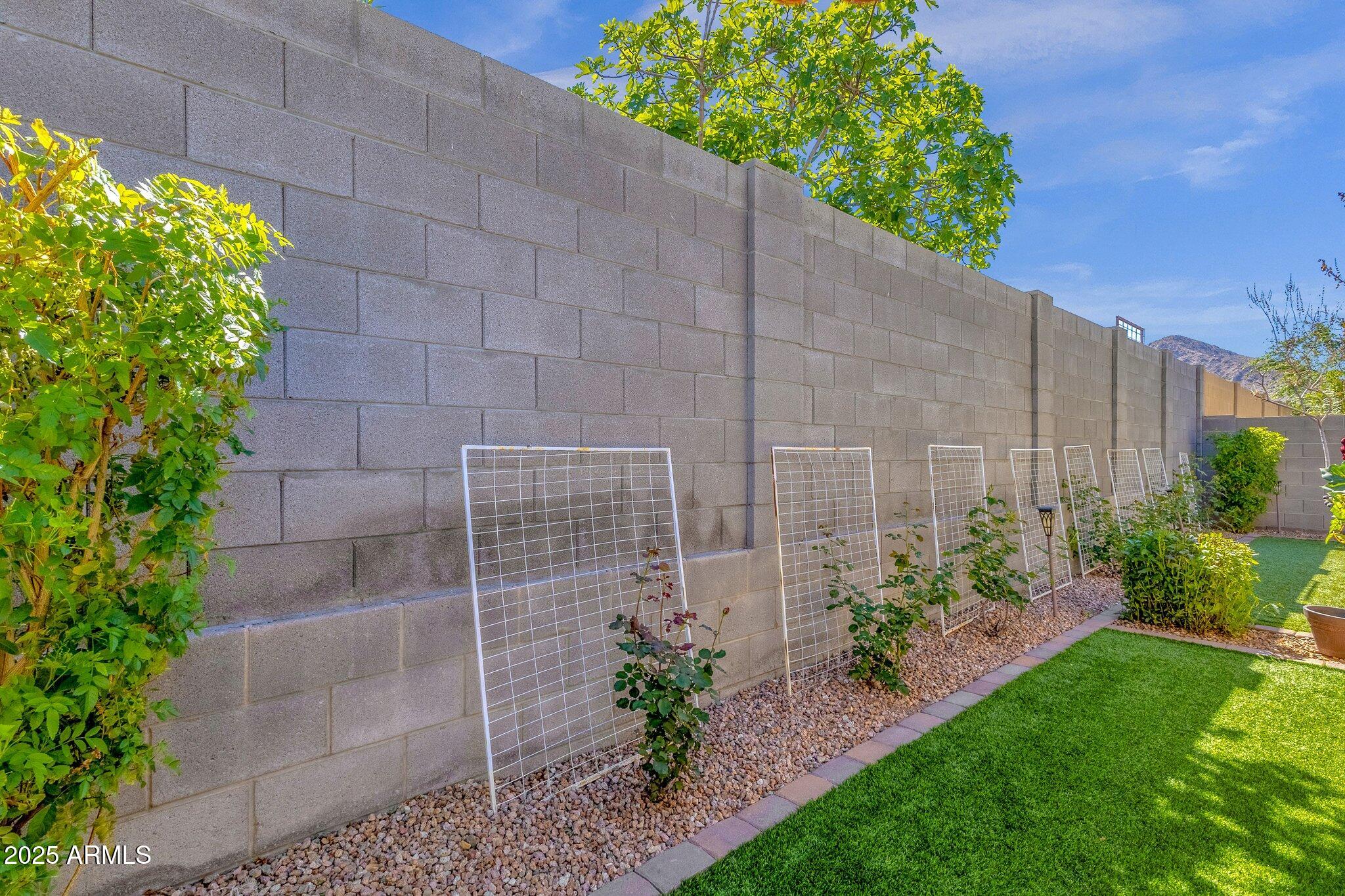 4027 W Copperleaf Drive