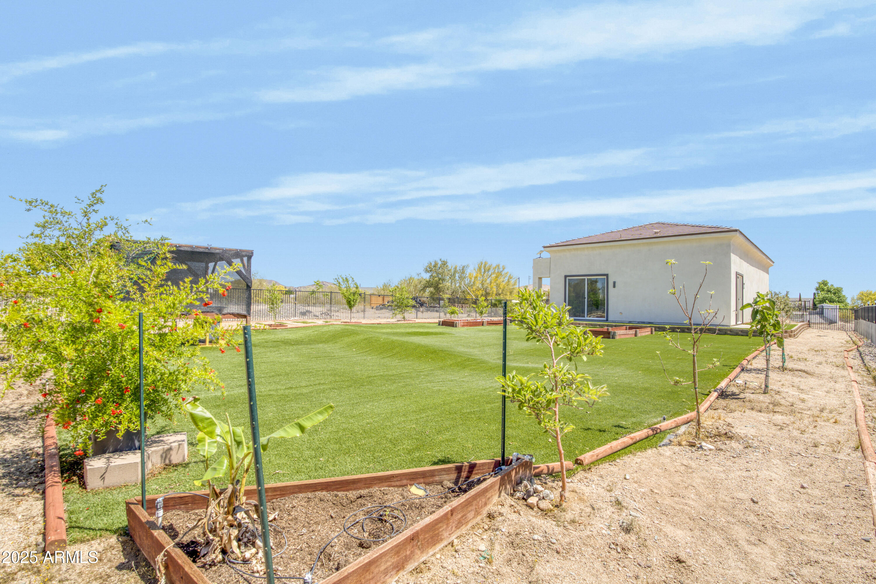 16209 W SKINNER Road