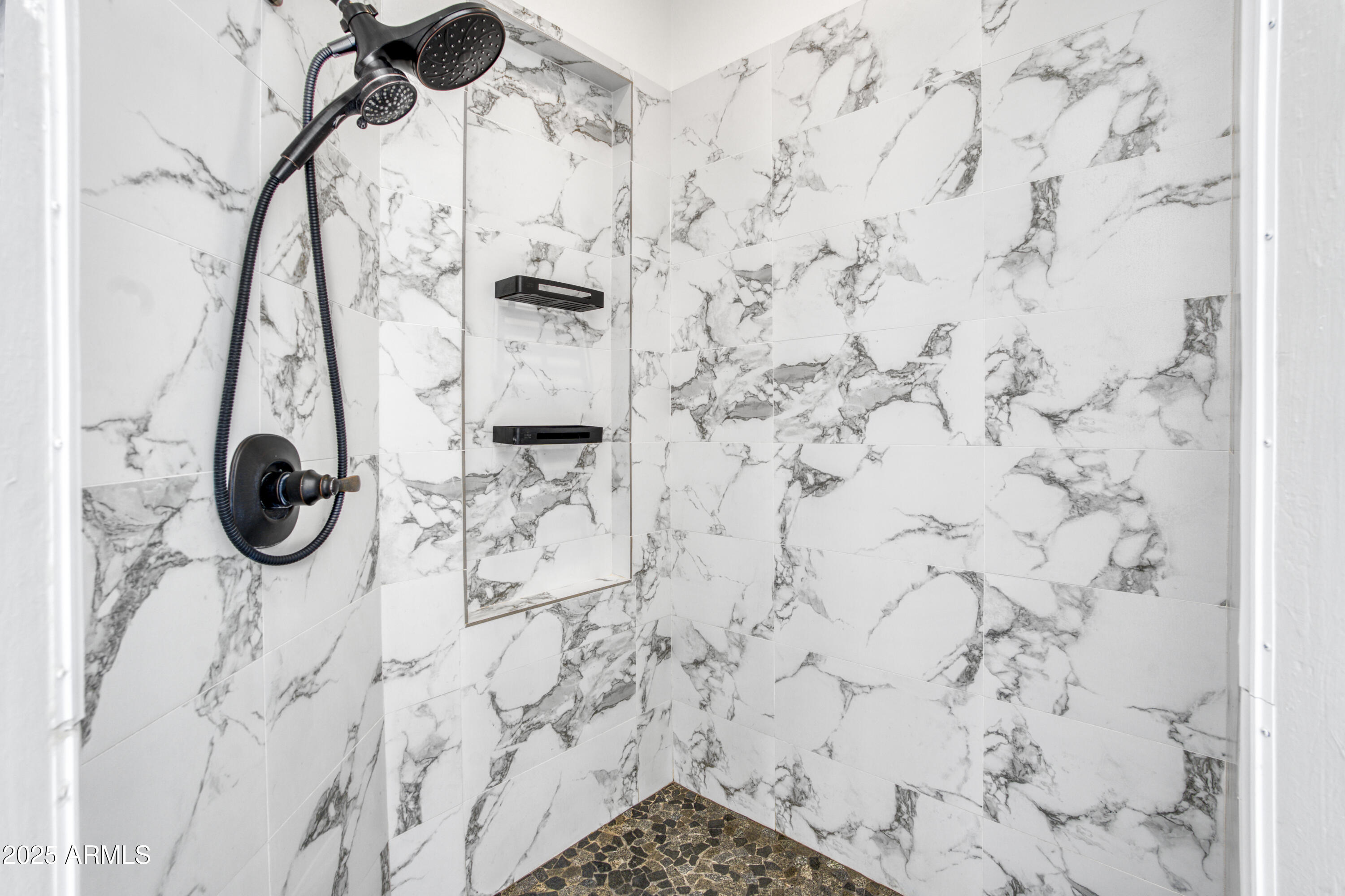 16209 W SKINNER Road