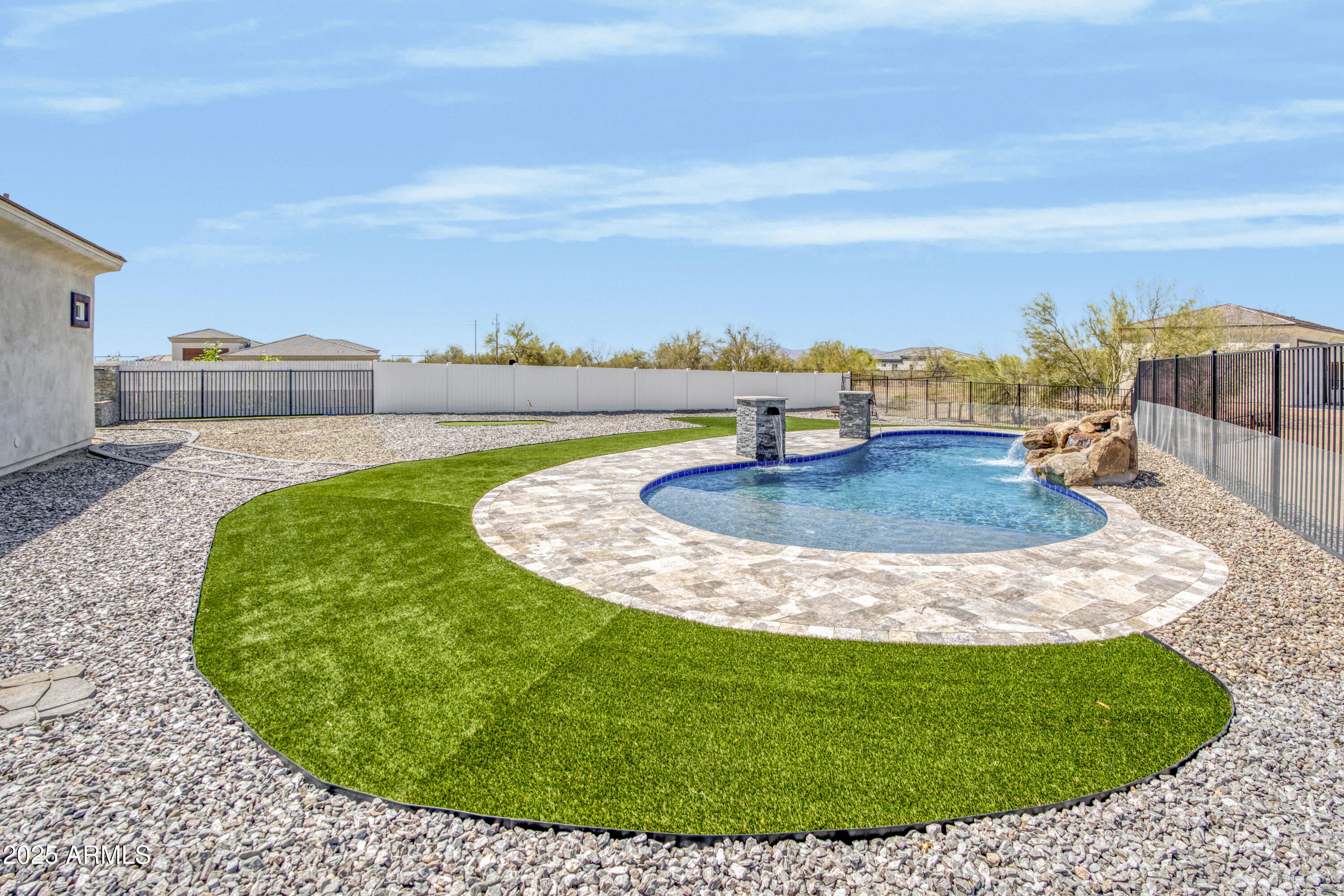 16209 W SKINNER Road