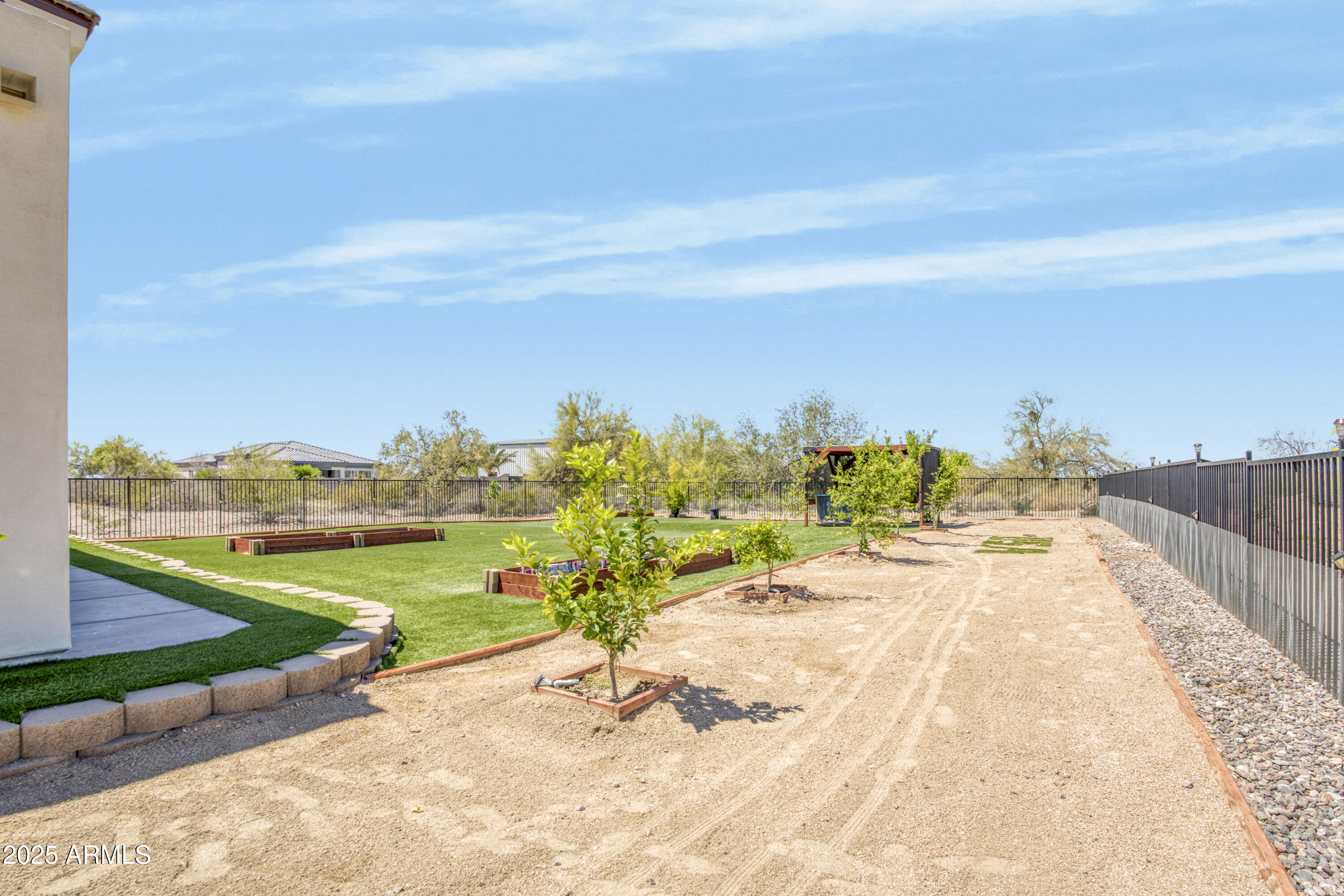 16209 W SKINNER Road