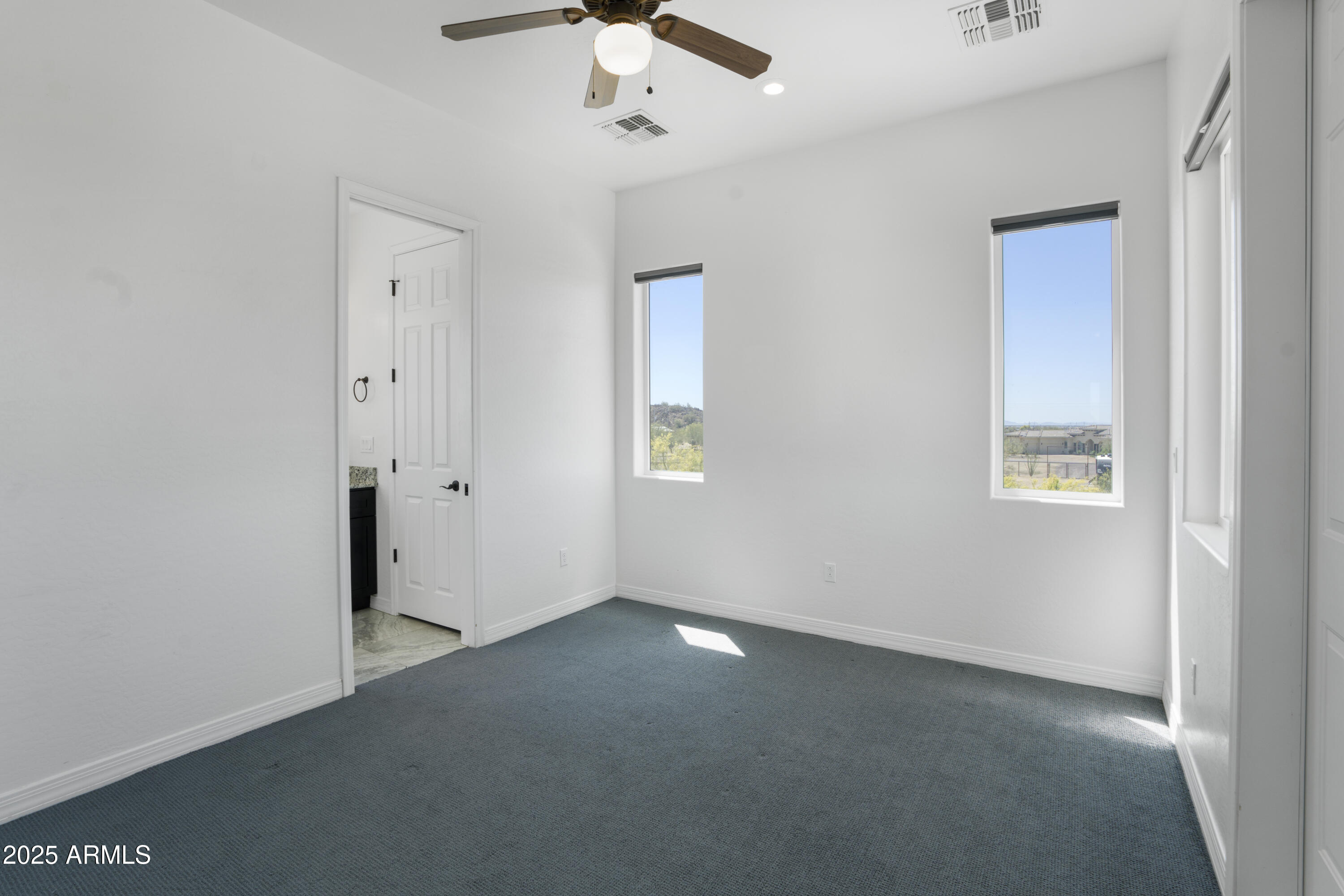 16209 W SKINNER Road