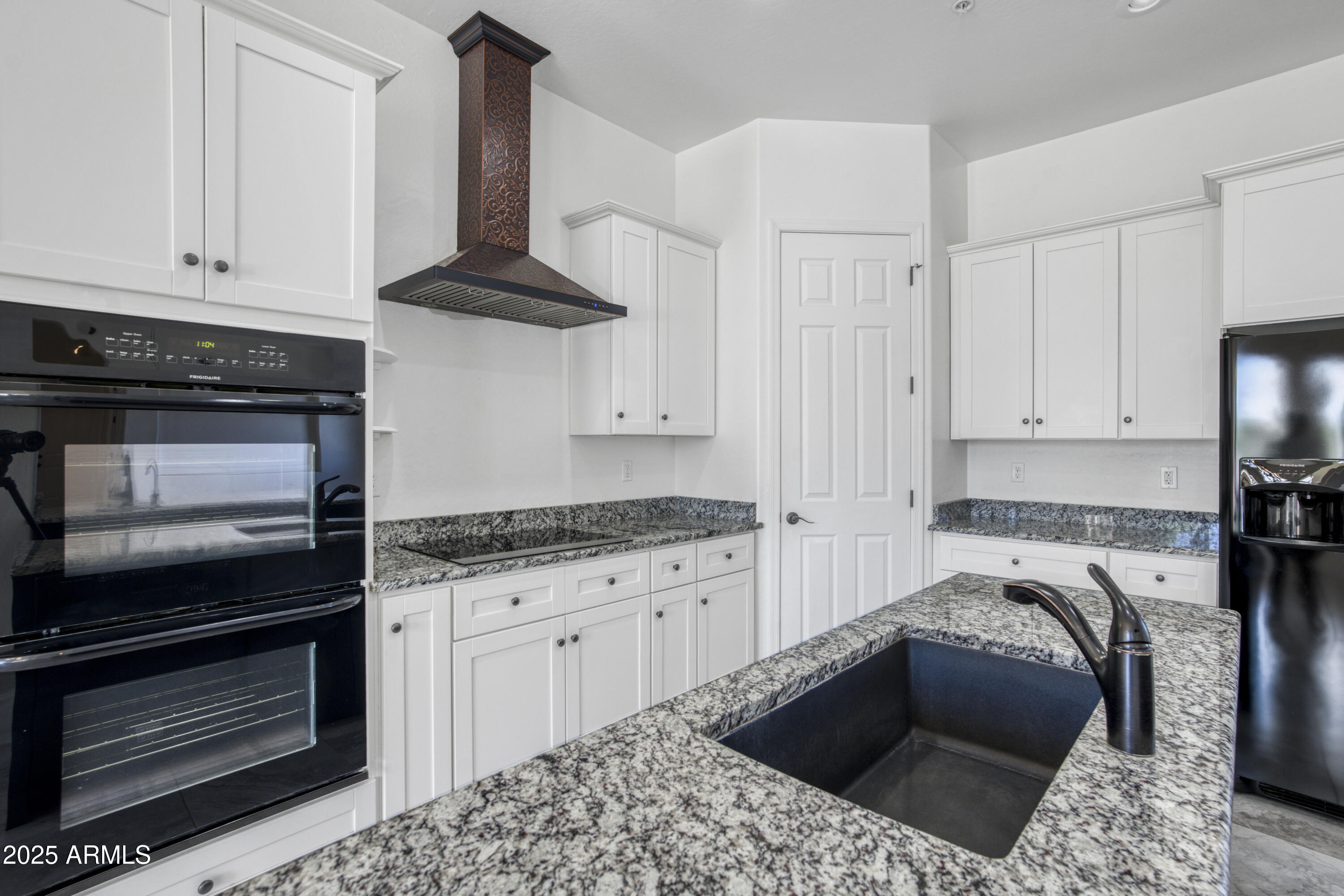 16209 W SKINNER Road