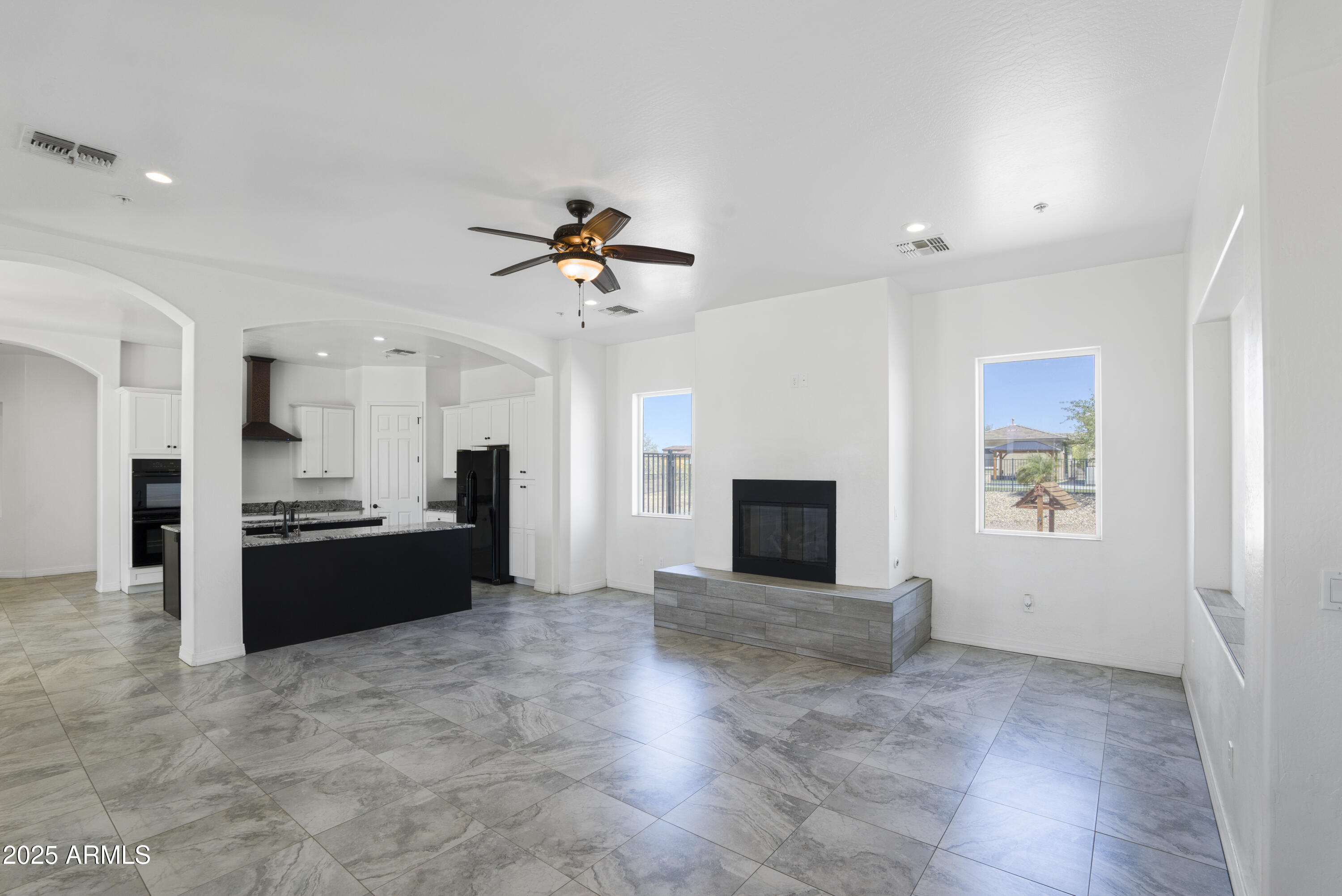 16209 W SKINNER Road