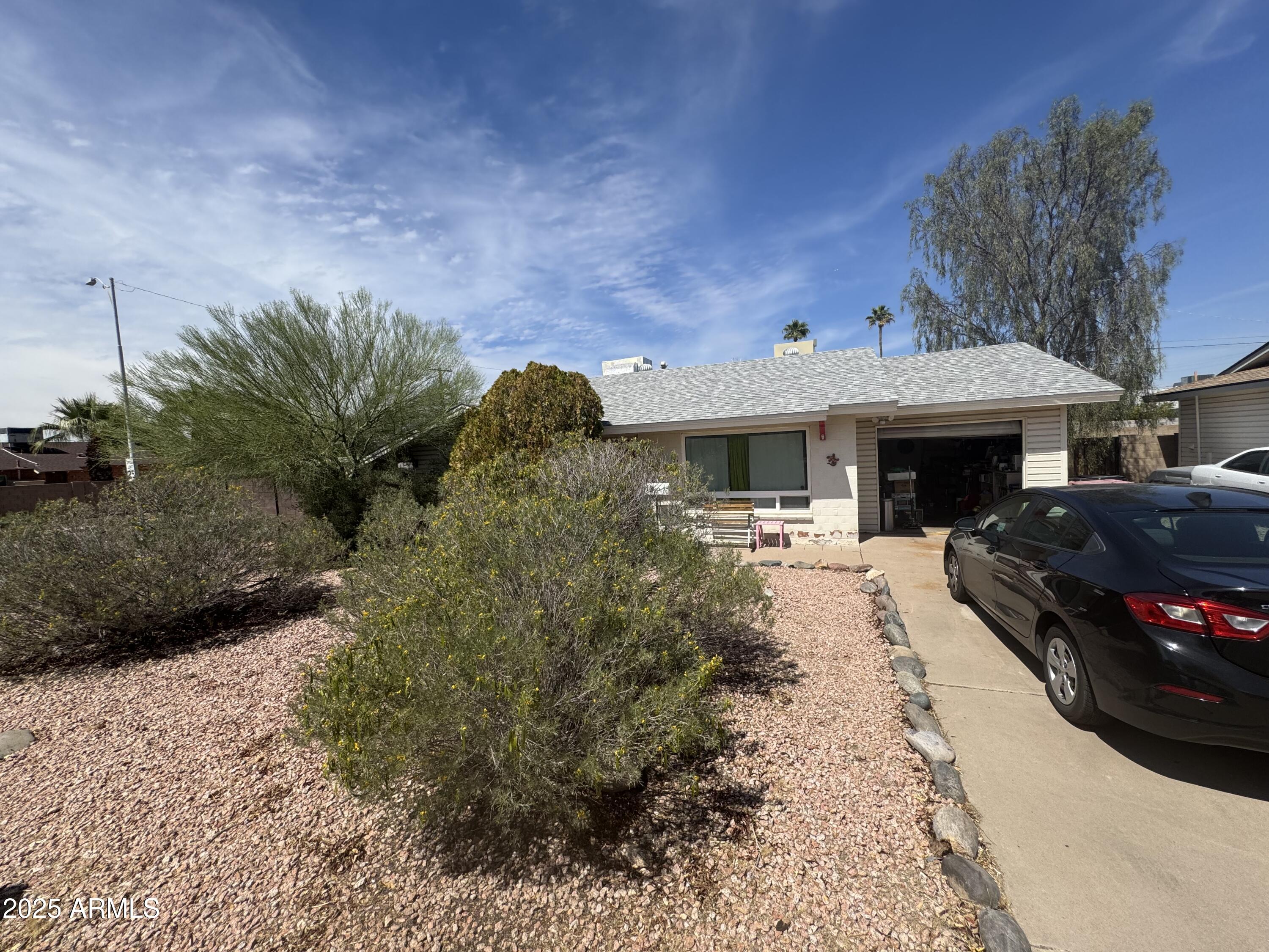 8702 E VERNON Avenue, 0