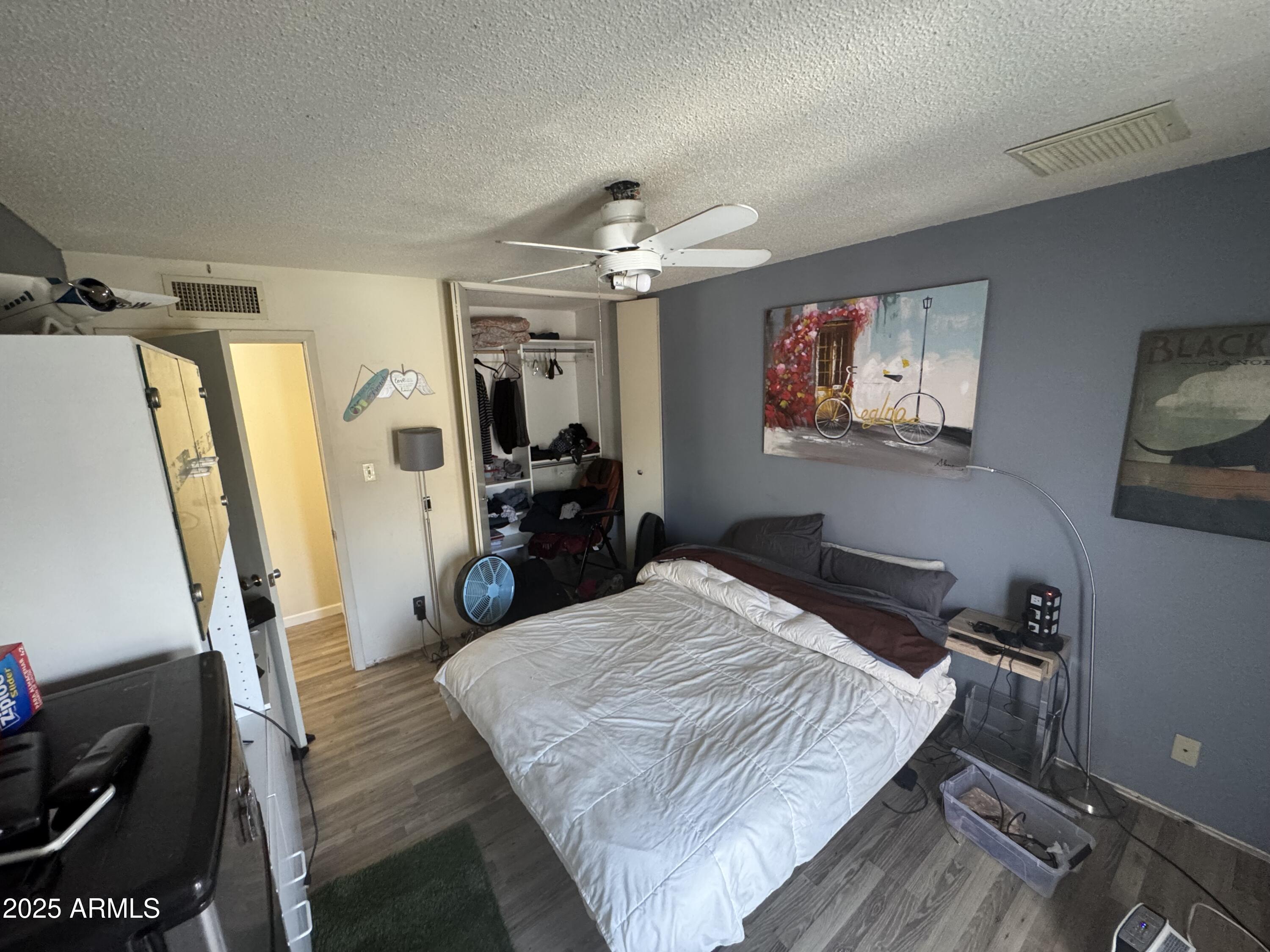 8702 E VERNON Avenue, 0