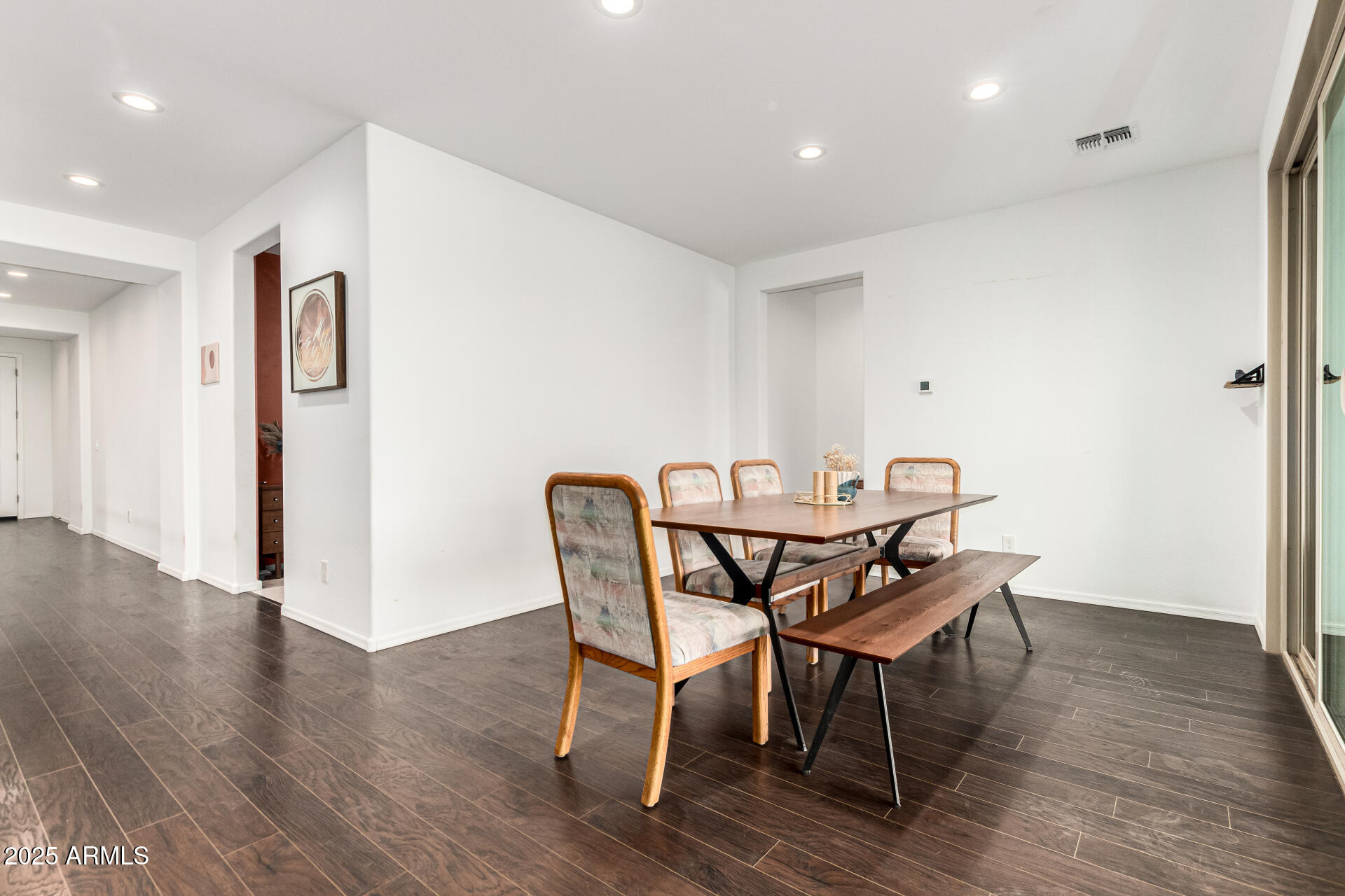 7829 W WARNER Street