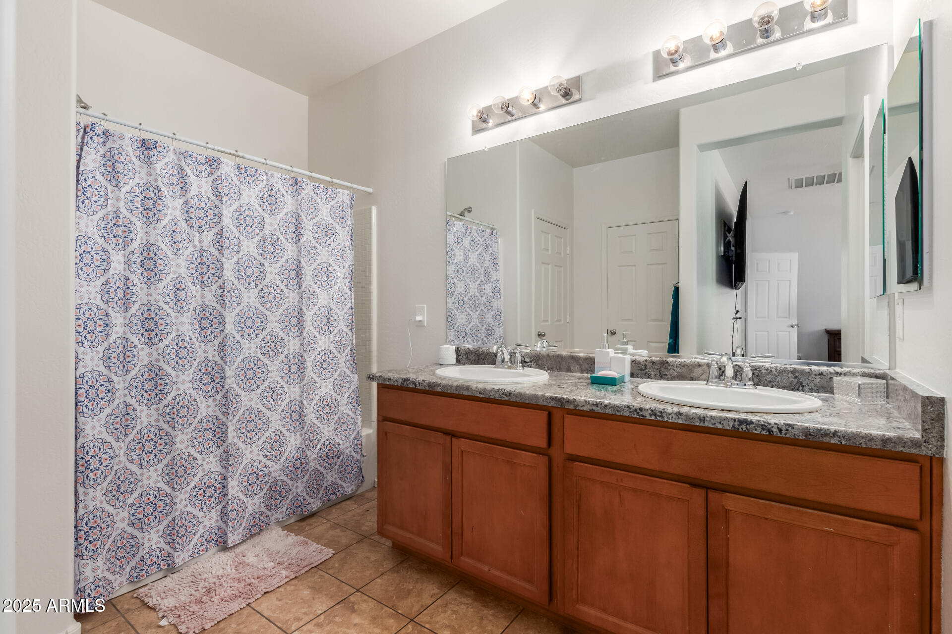 17534 W VILLA CHULA Lane