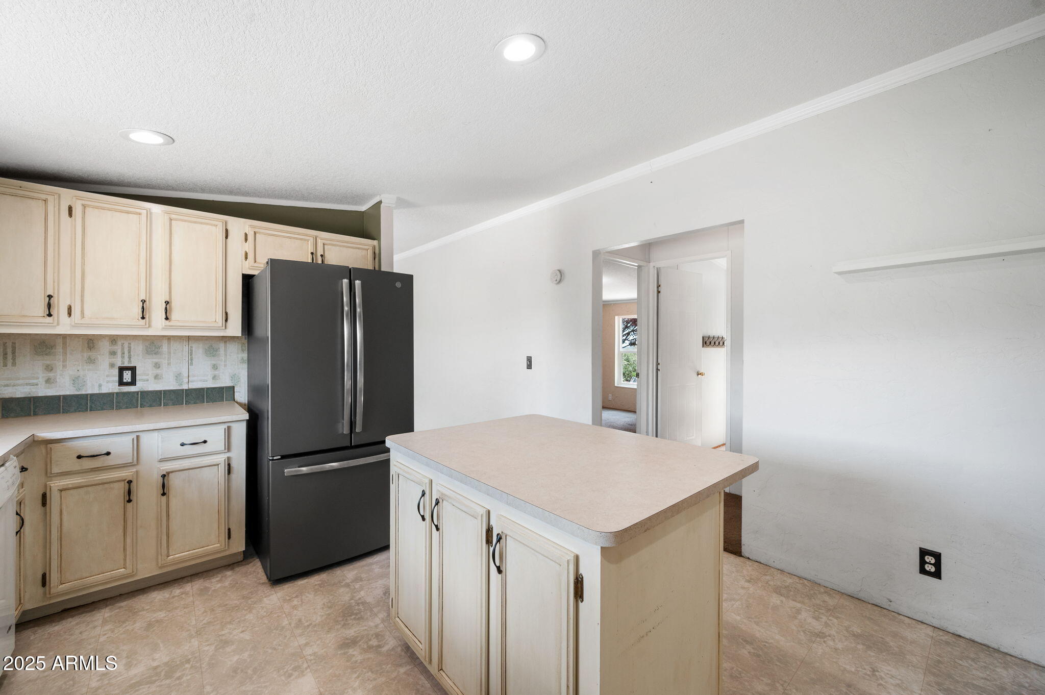 1100 N SUMMER SWEET Lane