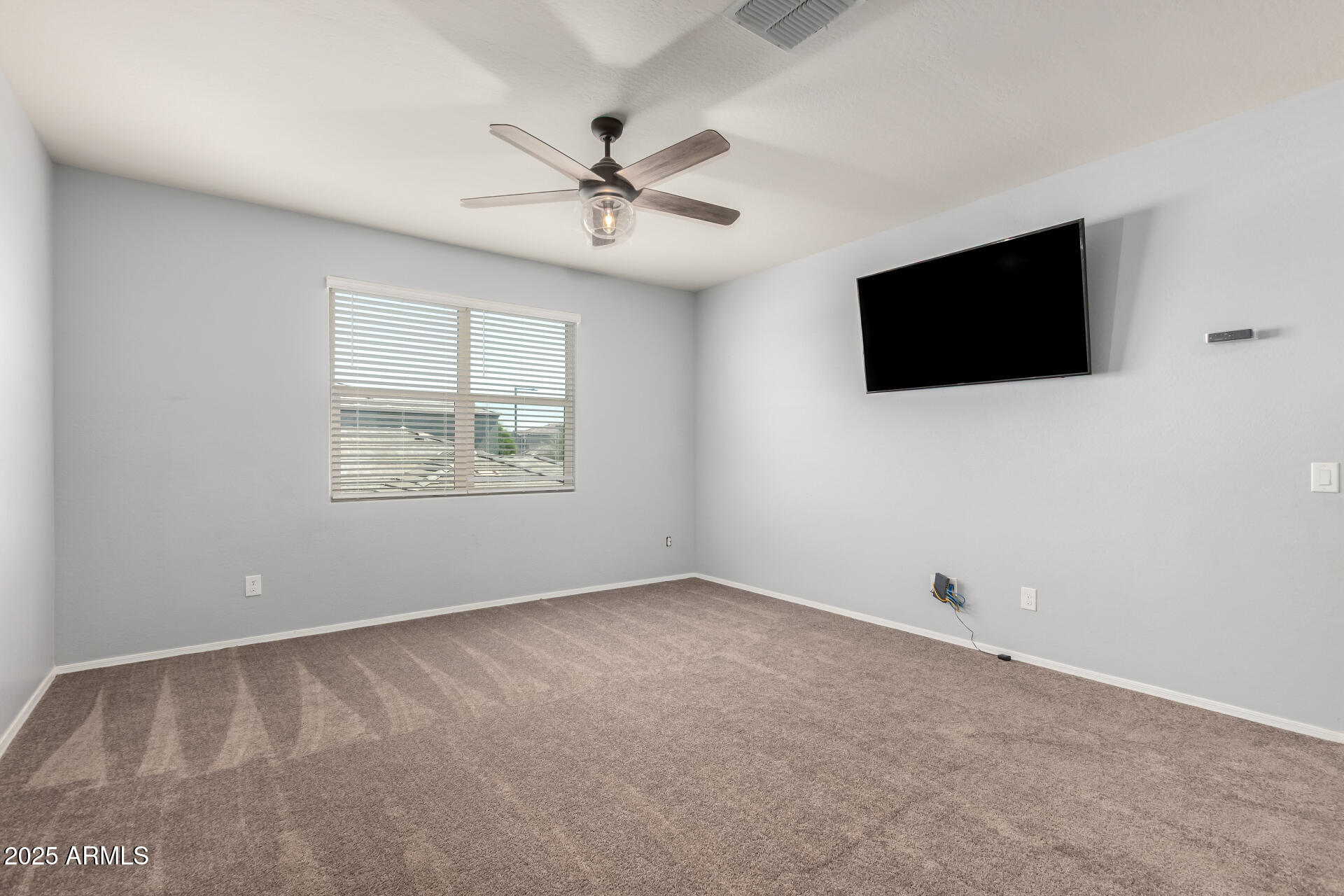 30716 W AMELIA Avenue