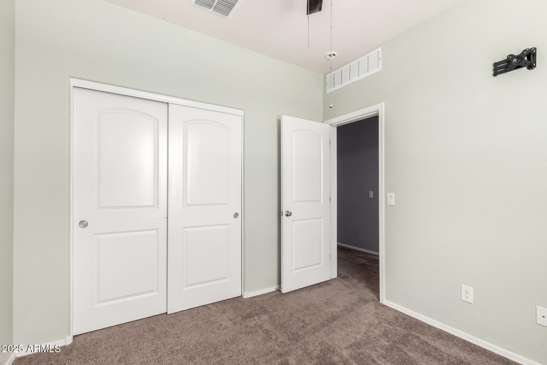 30716 W AMELIA Avenue