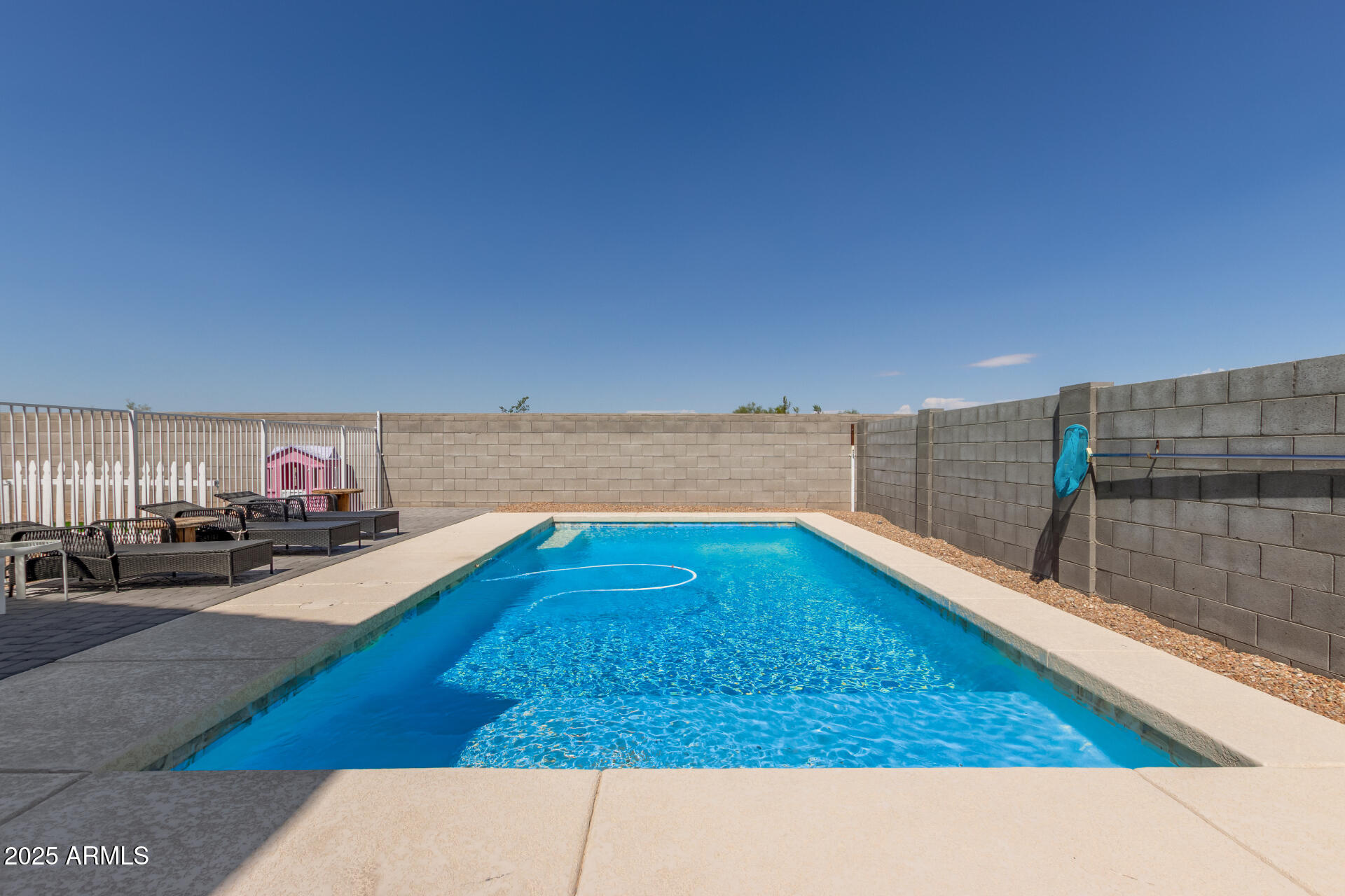 30716 W AMELIA Avenue