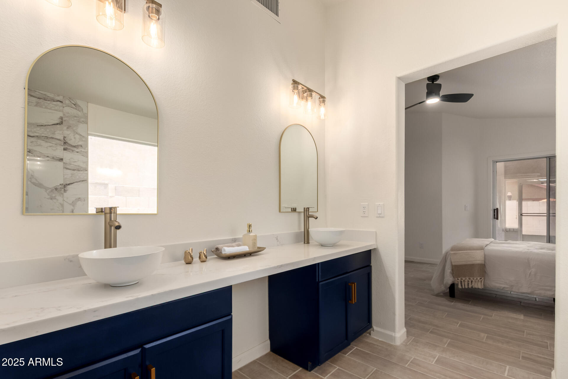 15601 W HAMMOND Drive