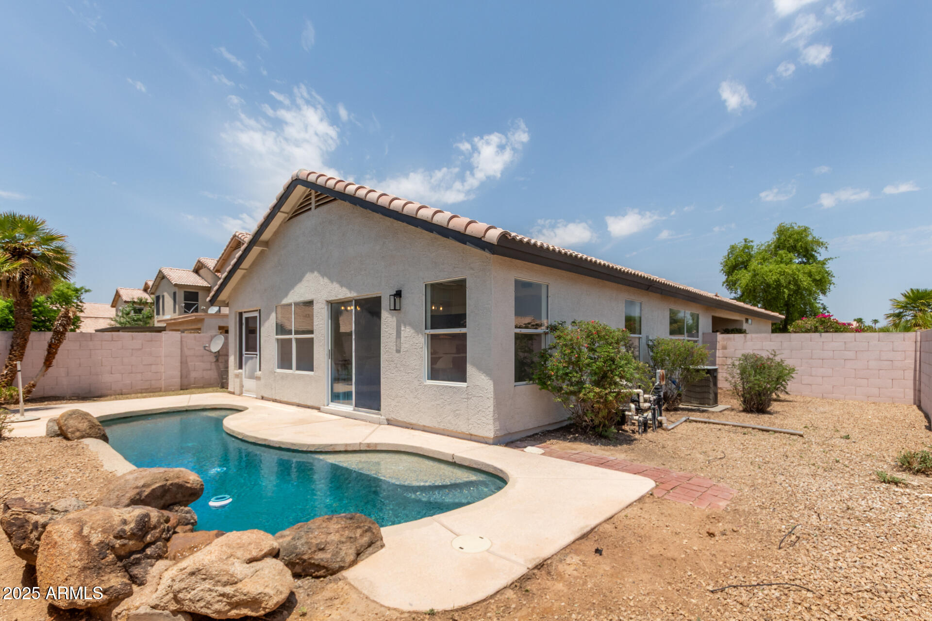 15601 W HAMMOND Drive