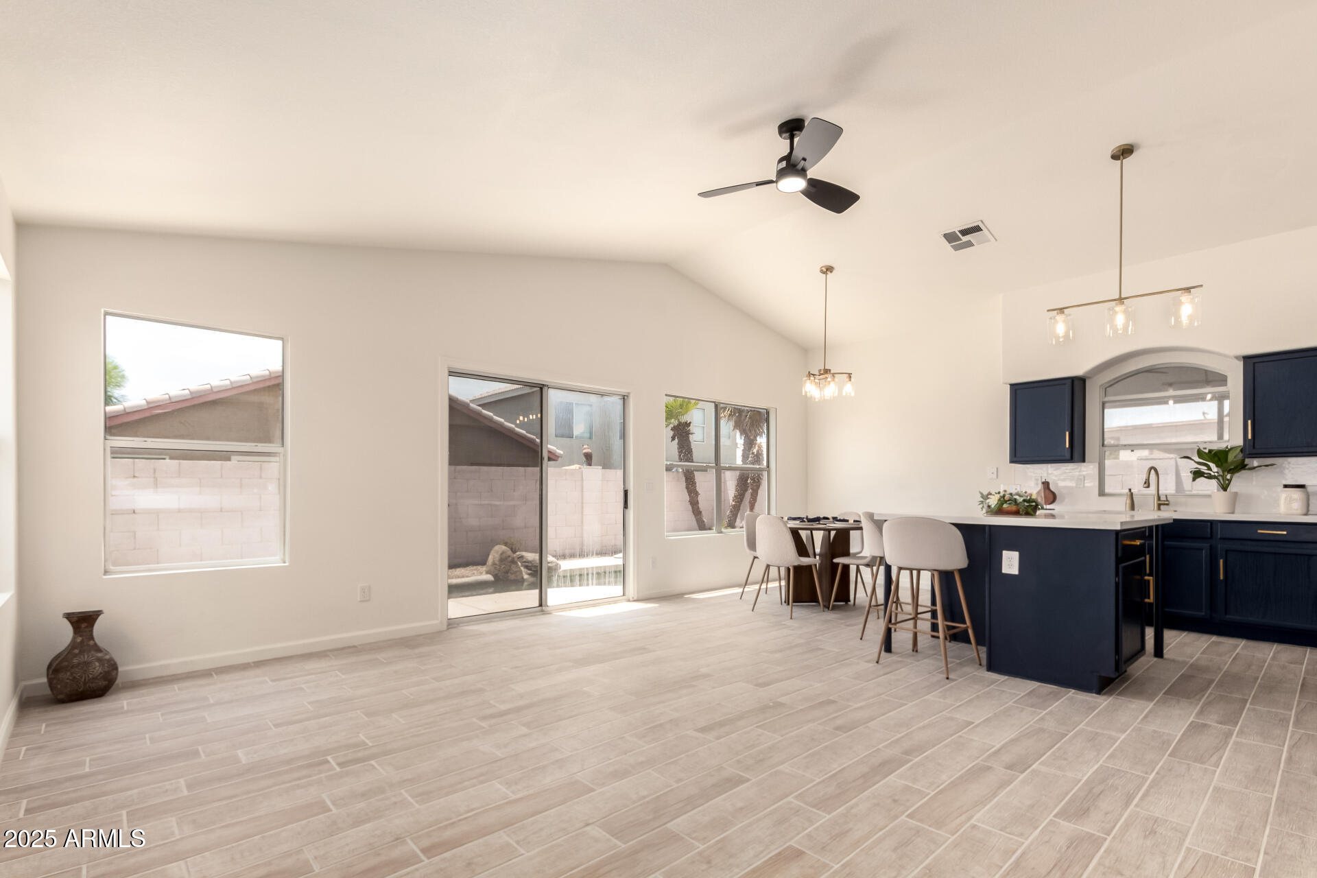 15601 W HAMMOND Drive