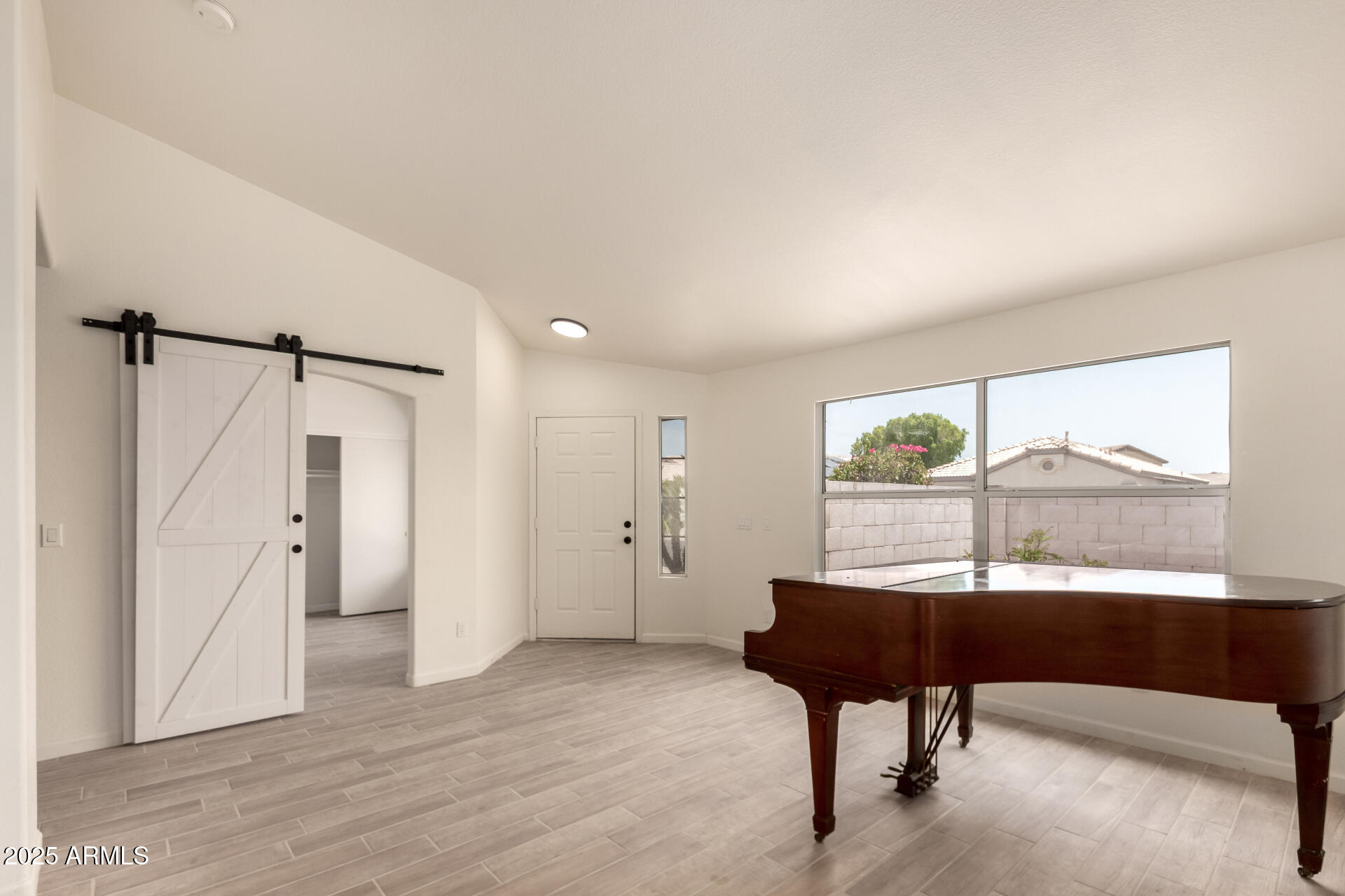 15601 W HAMMOND Drive