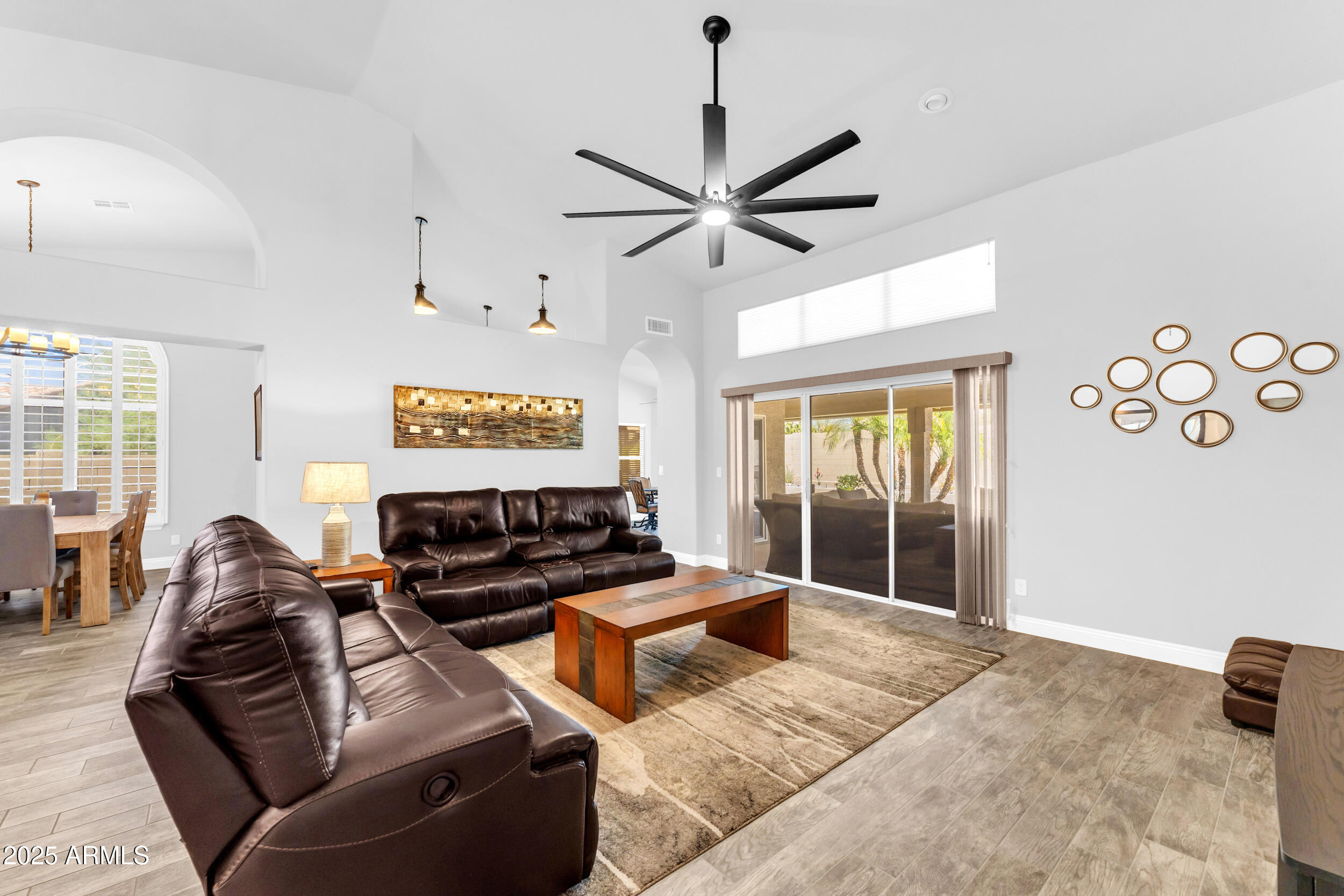 10763 S MUSTANG Drive