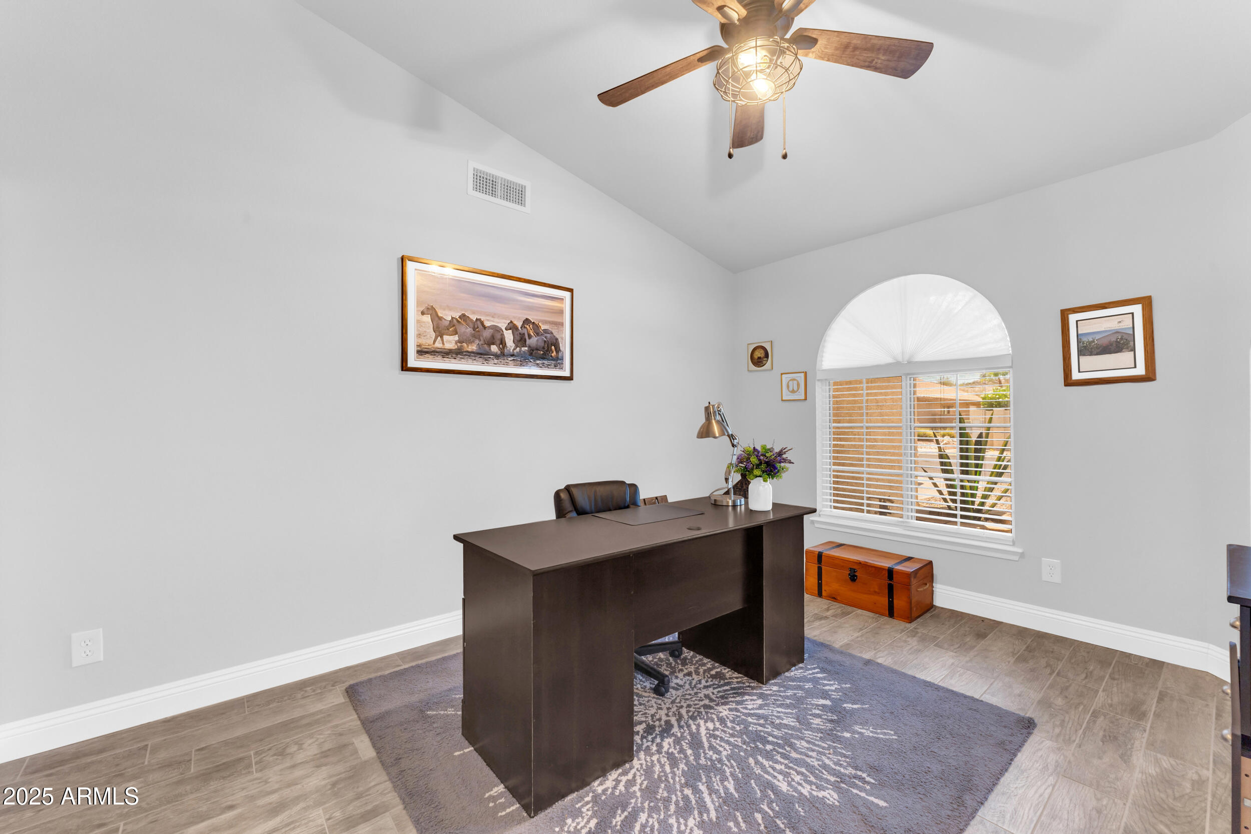 10763 S MUSTANG Drive