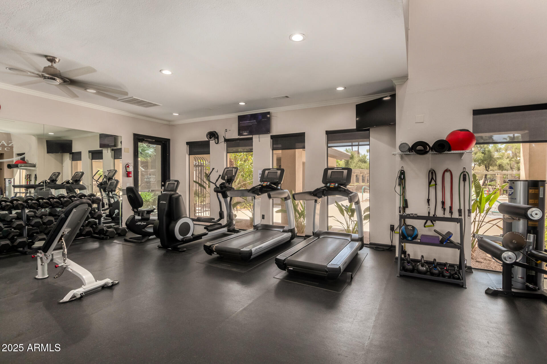 7009 E ACOMA Drive, 1101